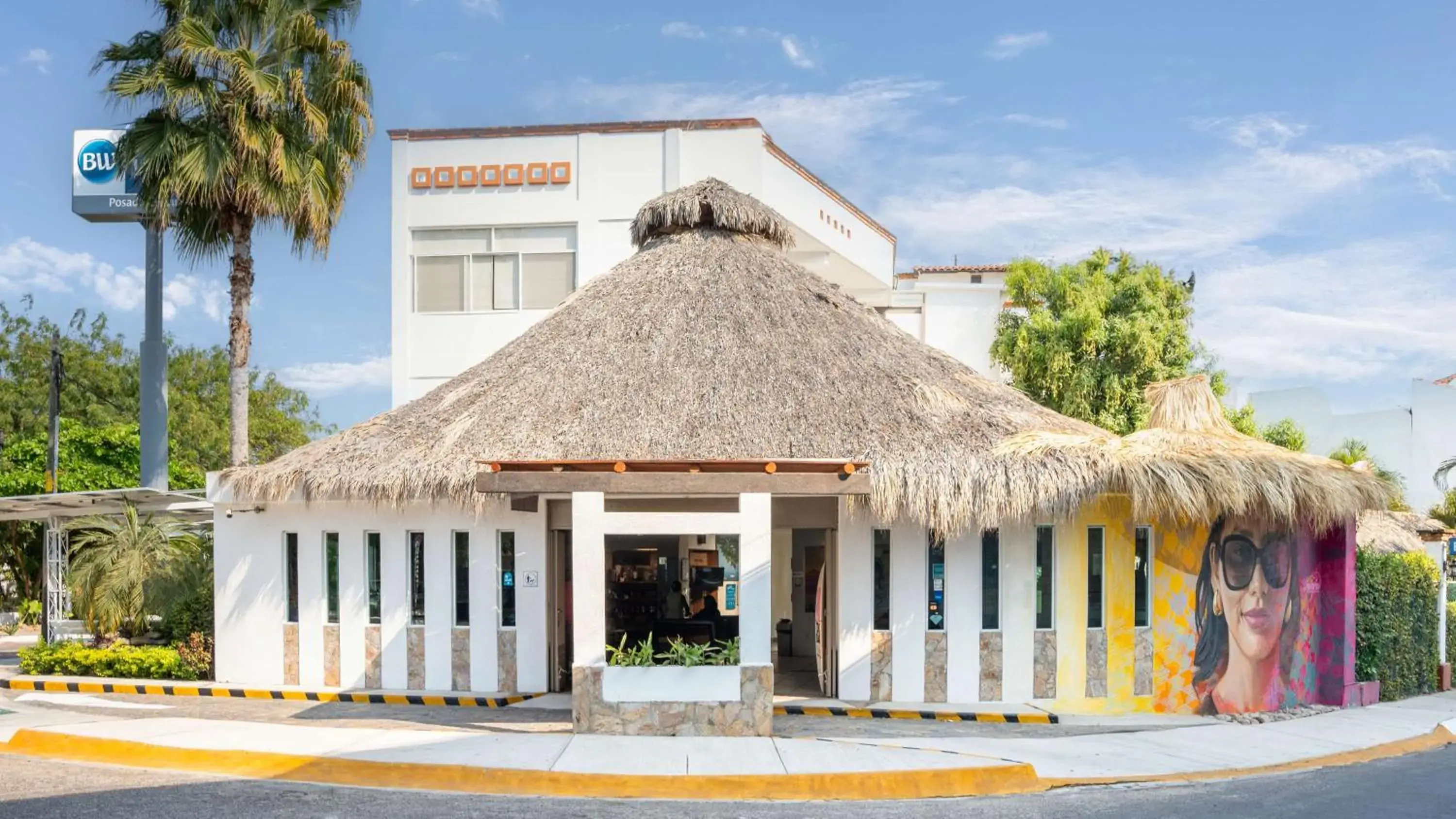 Property building in Best Western Posada Chahue Property building in Best Western Posada Chahue