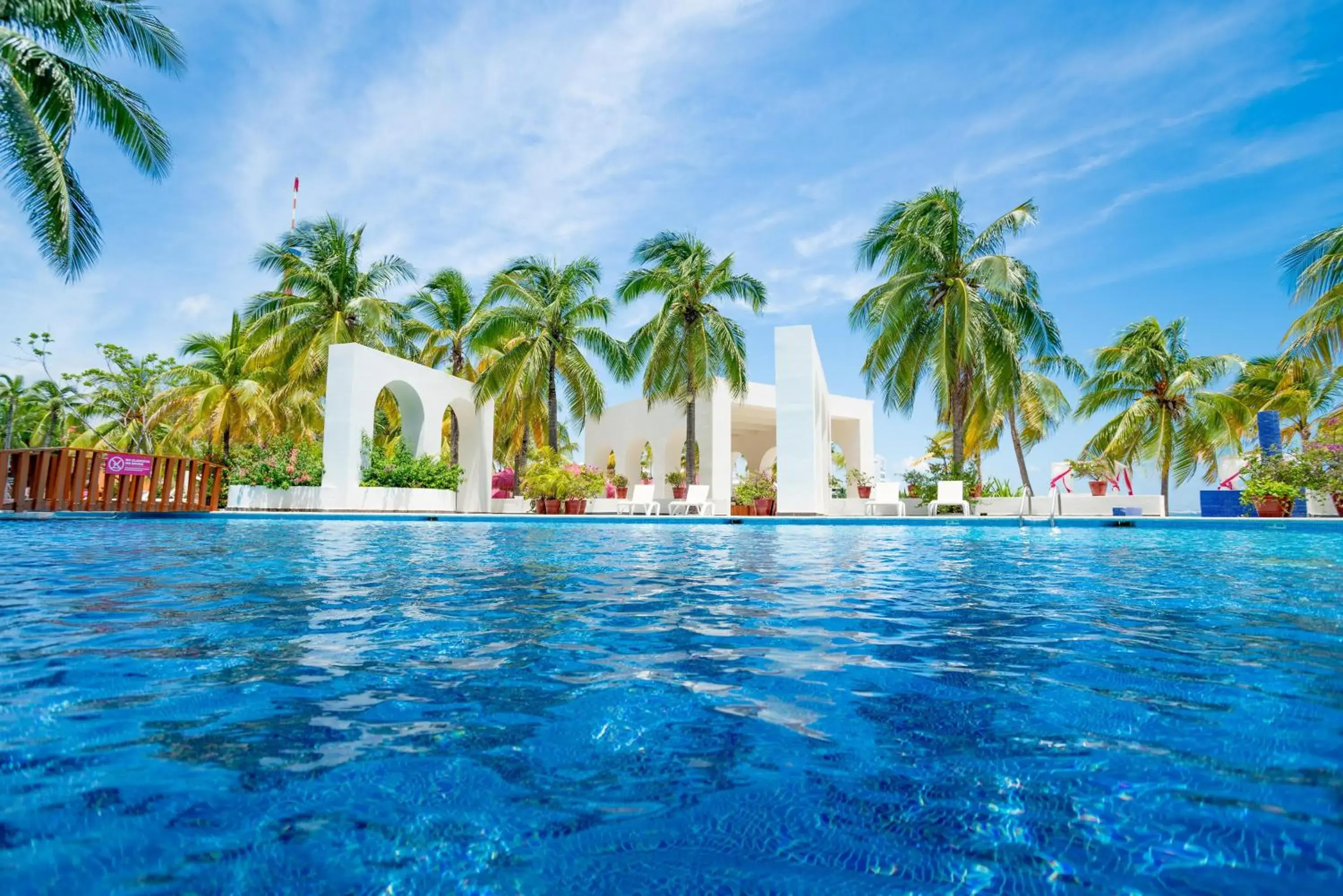 Swimming pool in Grand Oasis Palm - All inclusive Swimming pool in Grand Oasis Palm - All inclusive