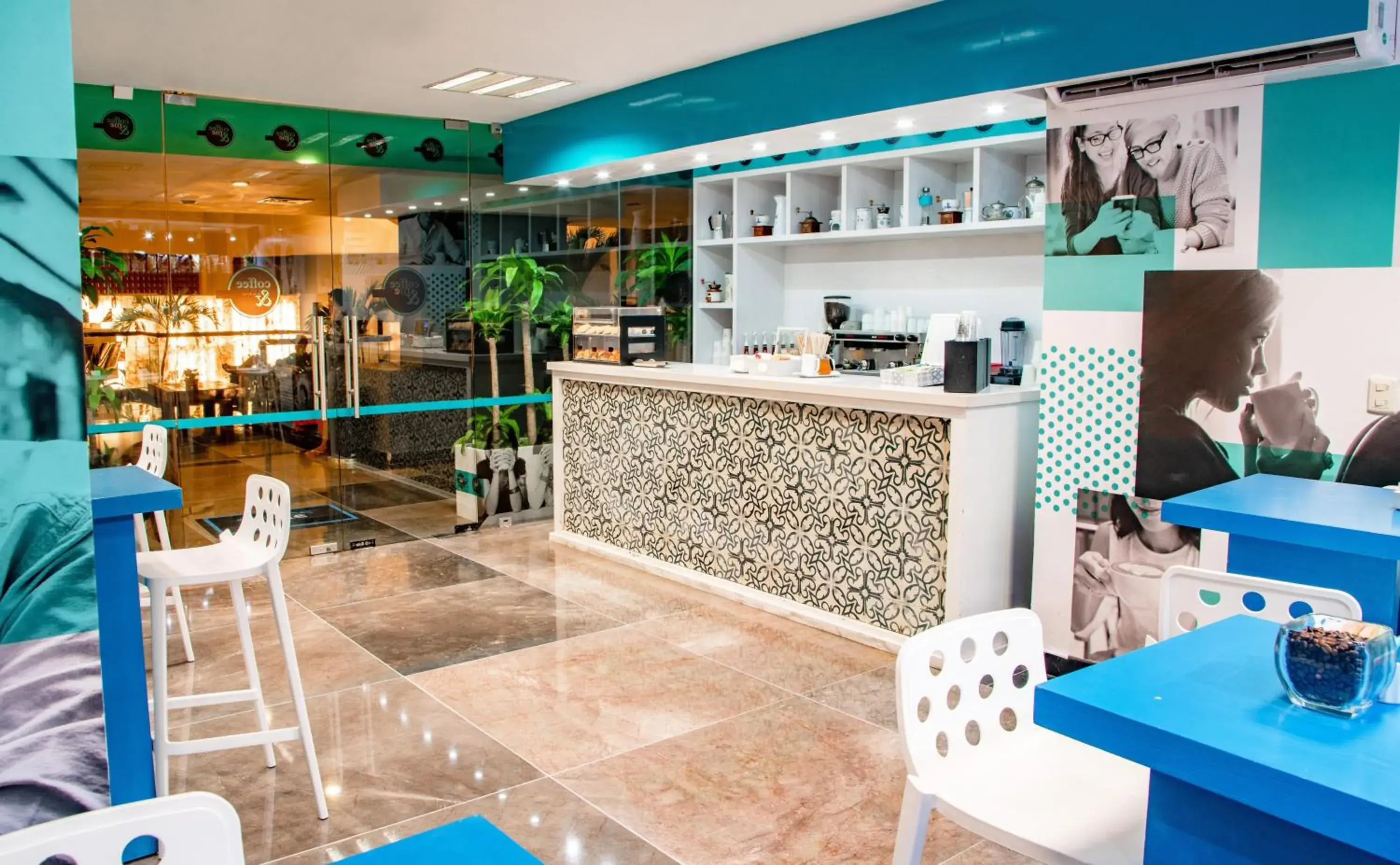 Lounge or bar in Grand Oasis Palm - All inclusive Lounge or bar in Grand Oasis Palm - All inclusive