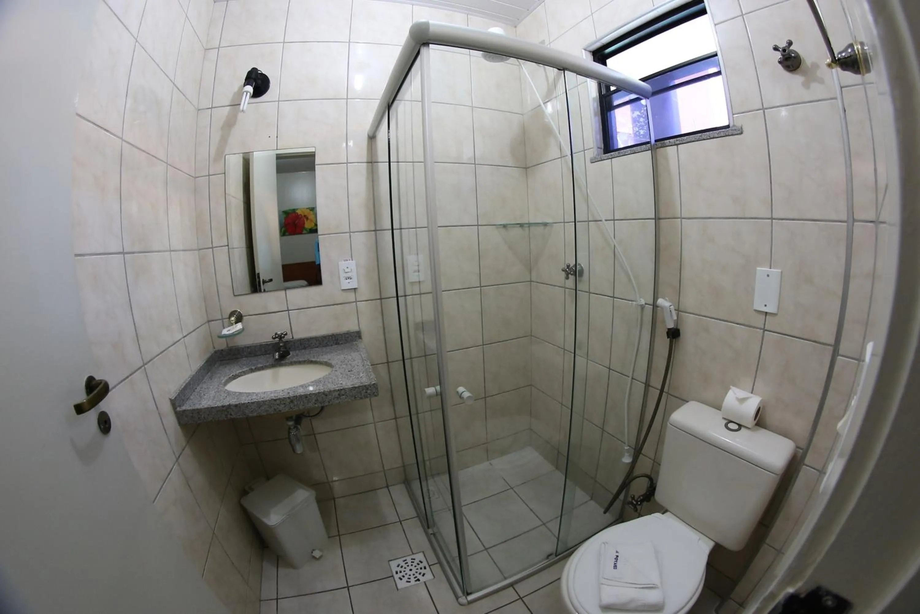 Bathroom in Hotel Poyares