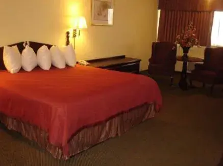 Bed in America's Best Value Inn and Suites Bed in America's Best Value Inn and Suites