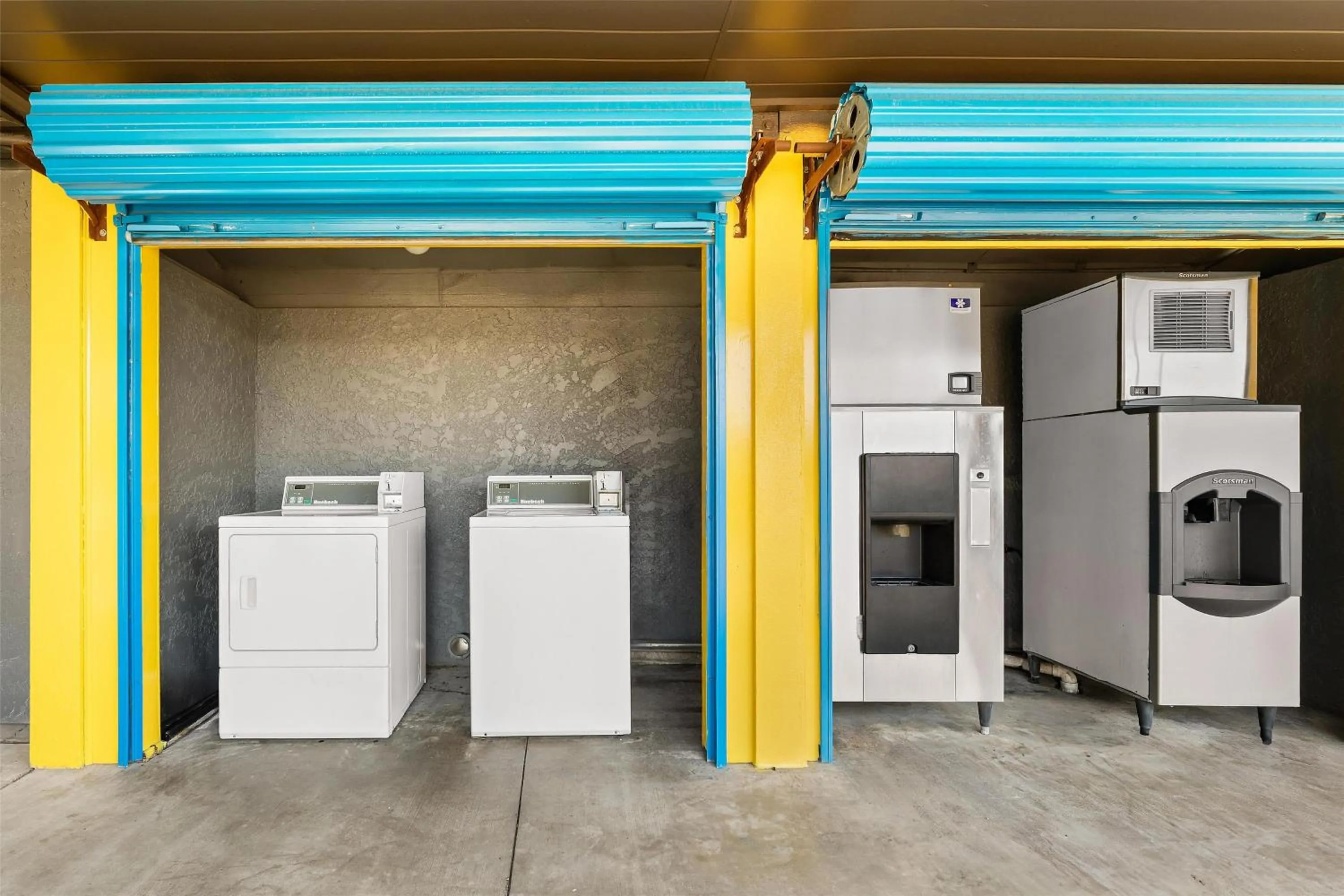 Property building in America's Best Value Inn and Suites