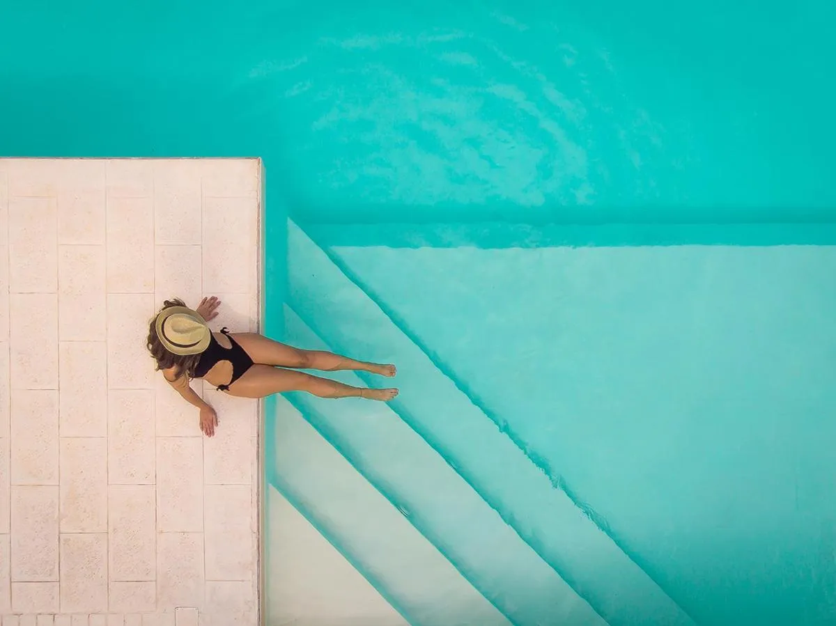 Swimming pool in Villa Landolina