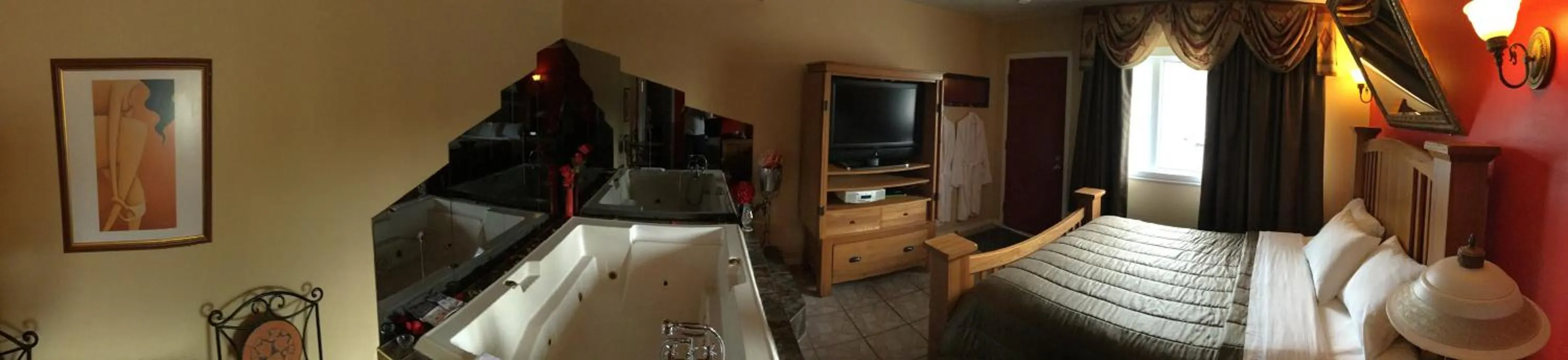 Day, Bed in Hotel Motel Hospitalité