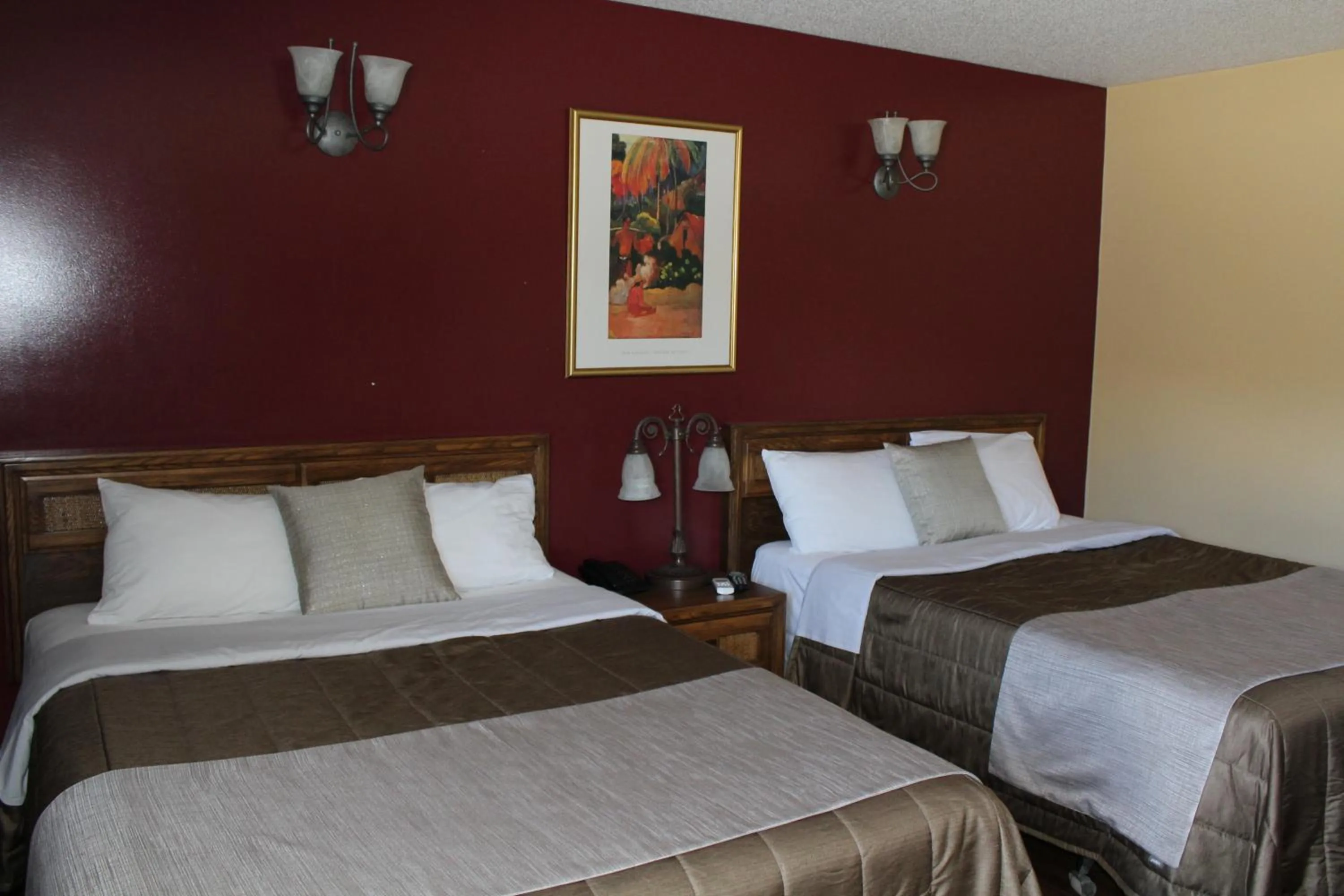 Bedroom, Bed in Hotel Motel Hospitalité