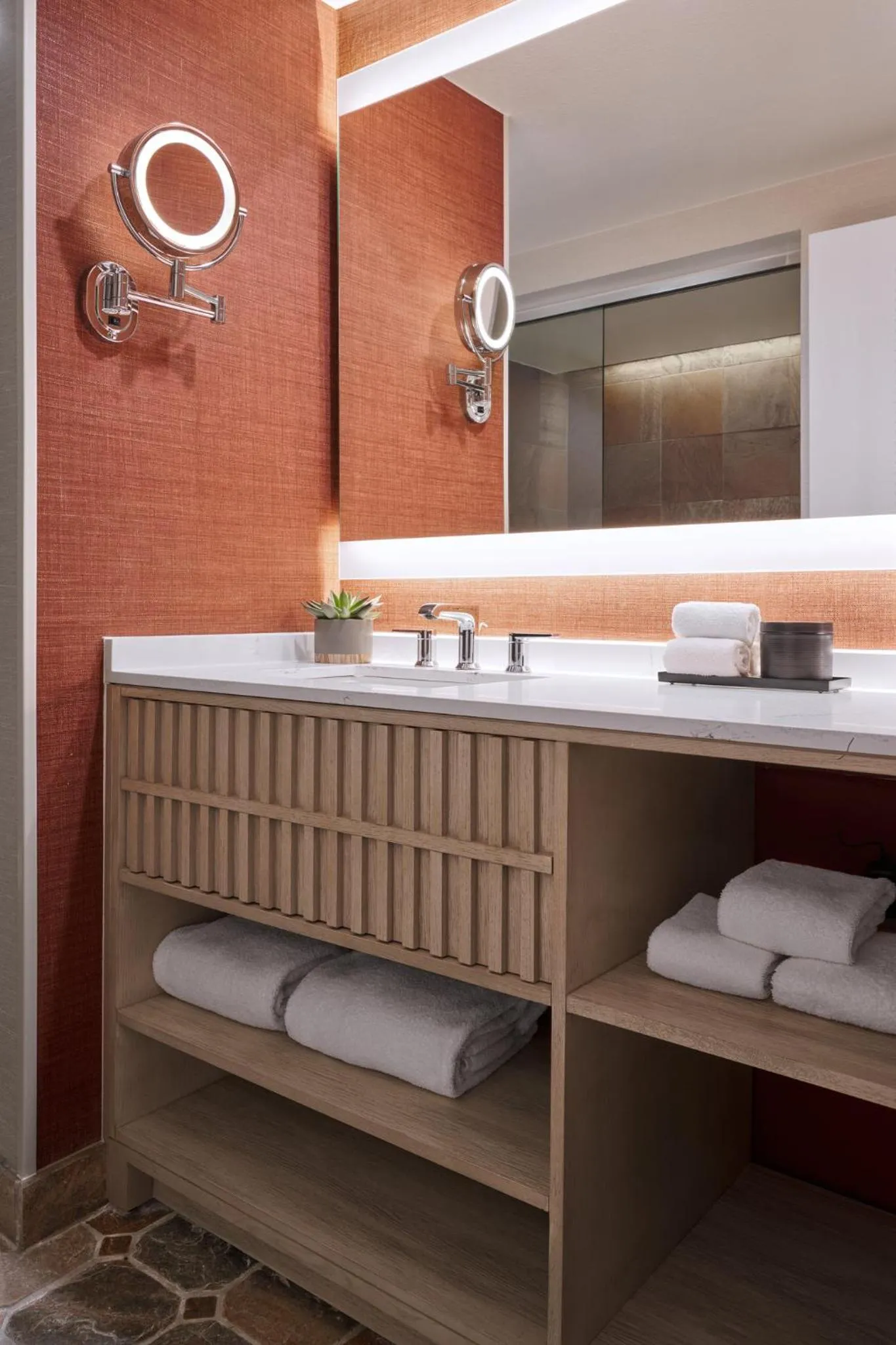 Other, Bed in Loews Ventana Canyon Resort