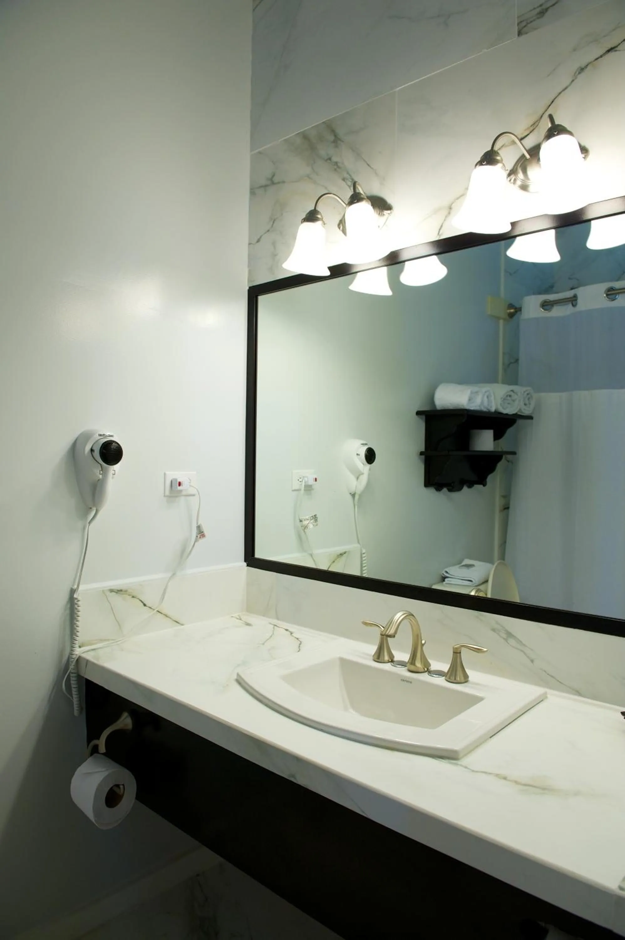 Bathroom in The Great House Inn