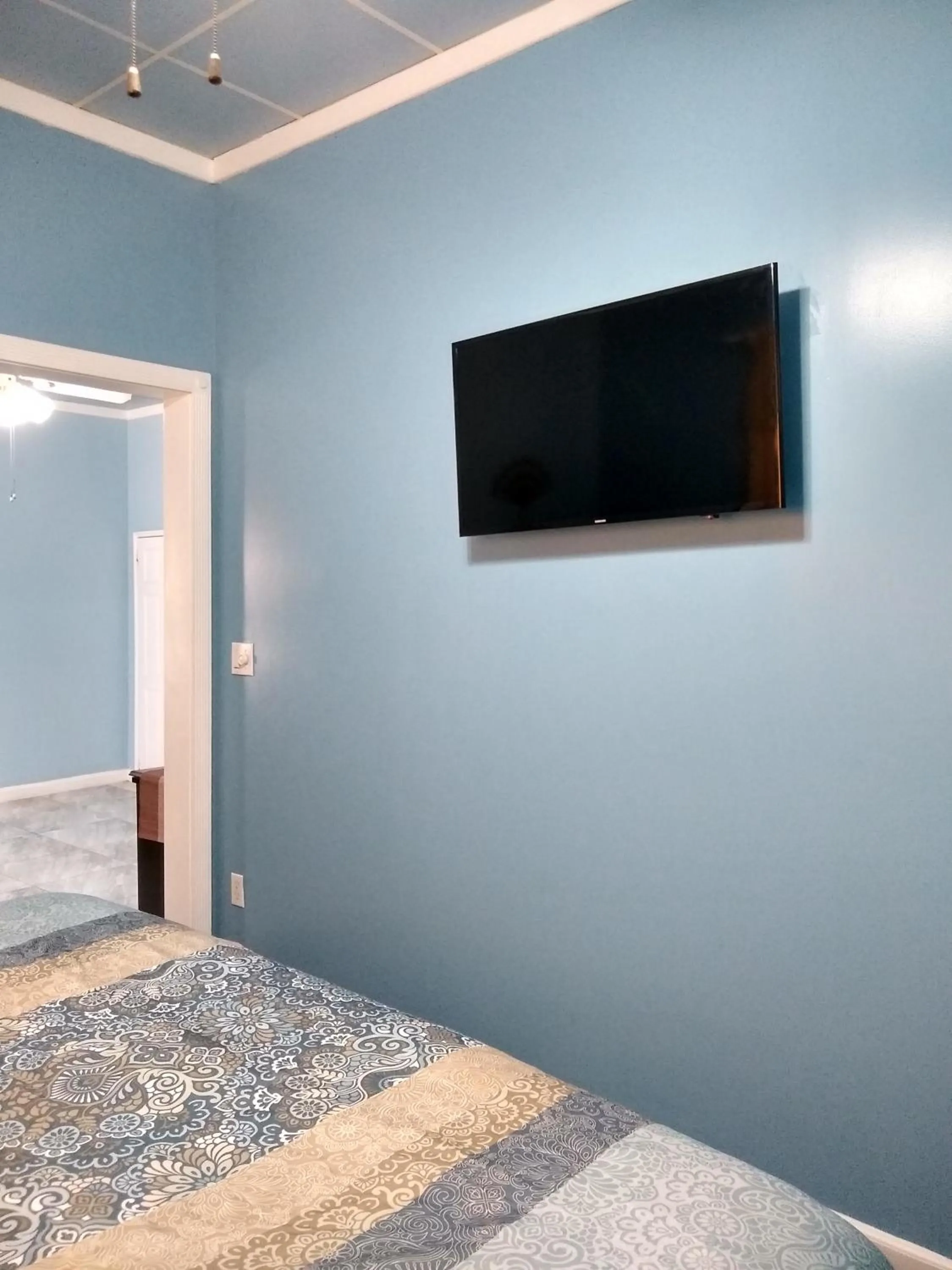 TV and multimedia, Bed in The Great House Inn