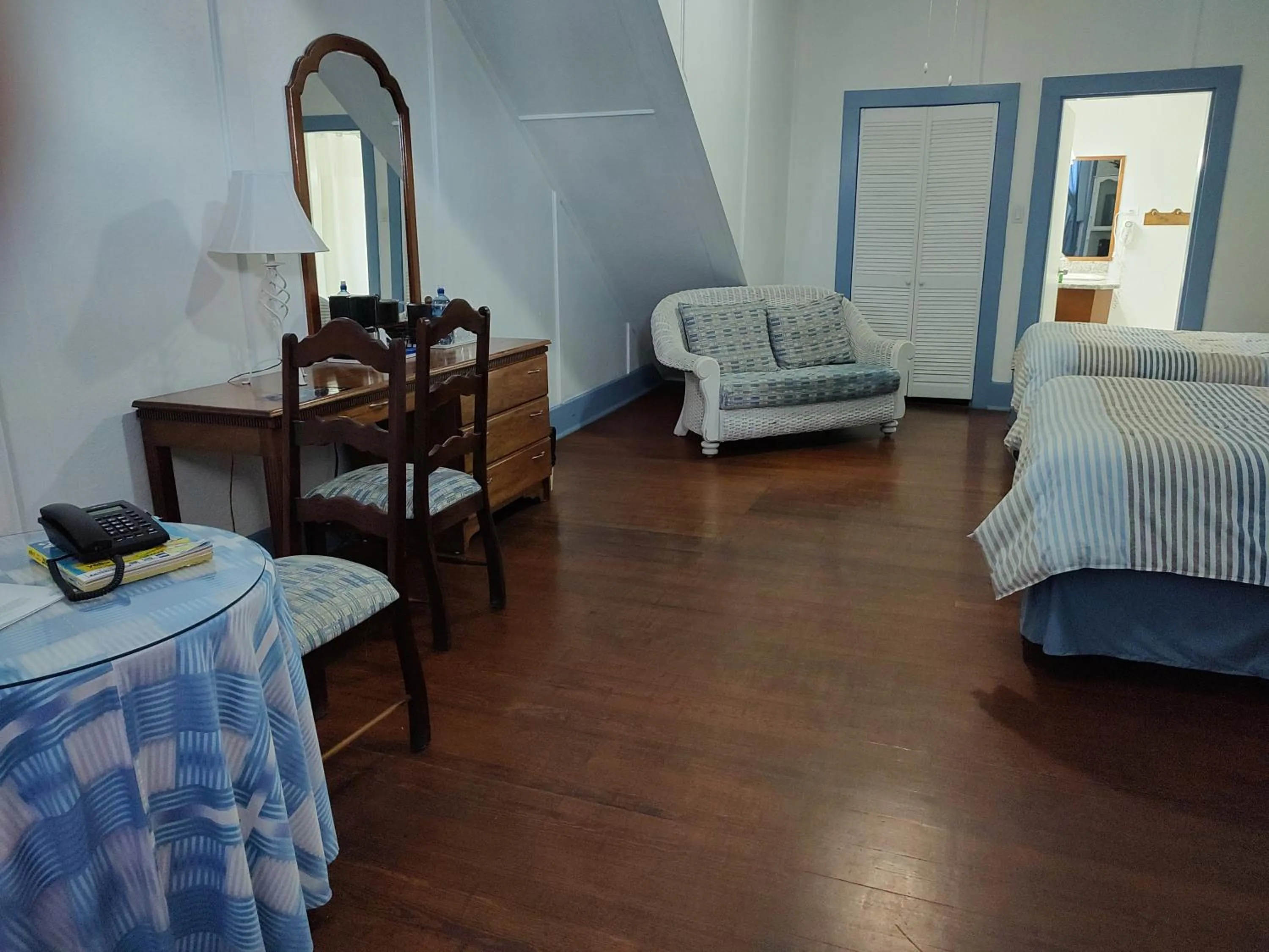 Bedroom, Bed in The Great House Inn