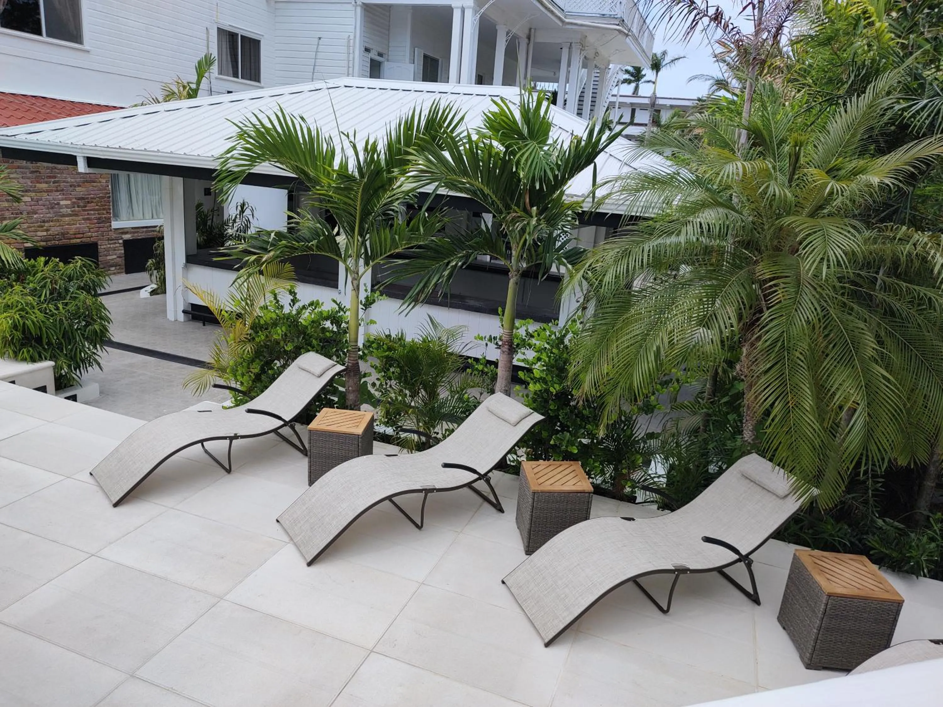 Swimming pool in The Great House Inn