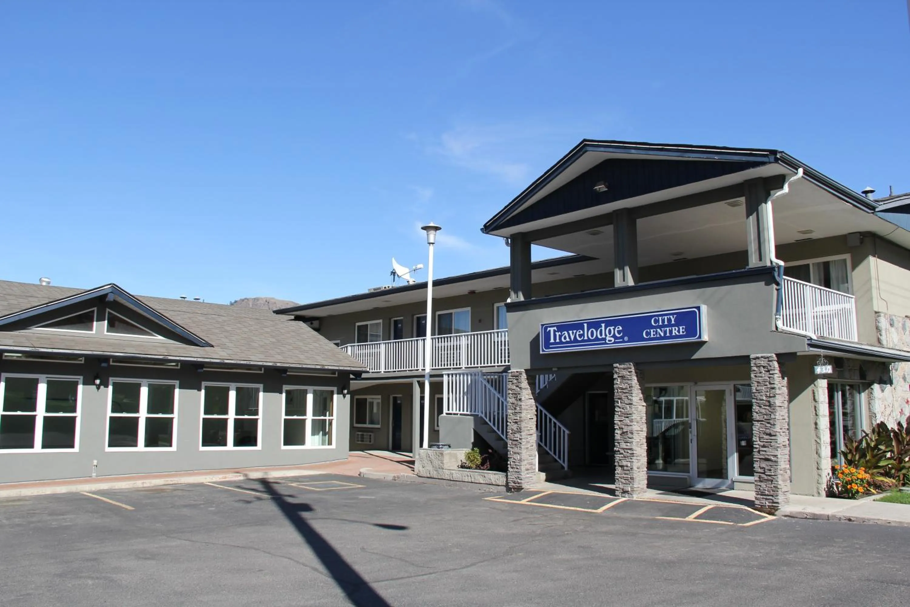 Property building in Travelodge by Wyndham Kamloops