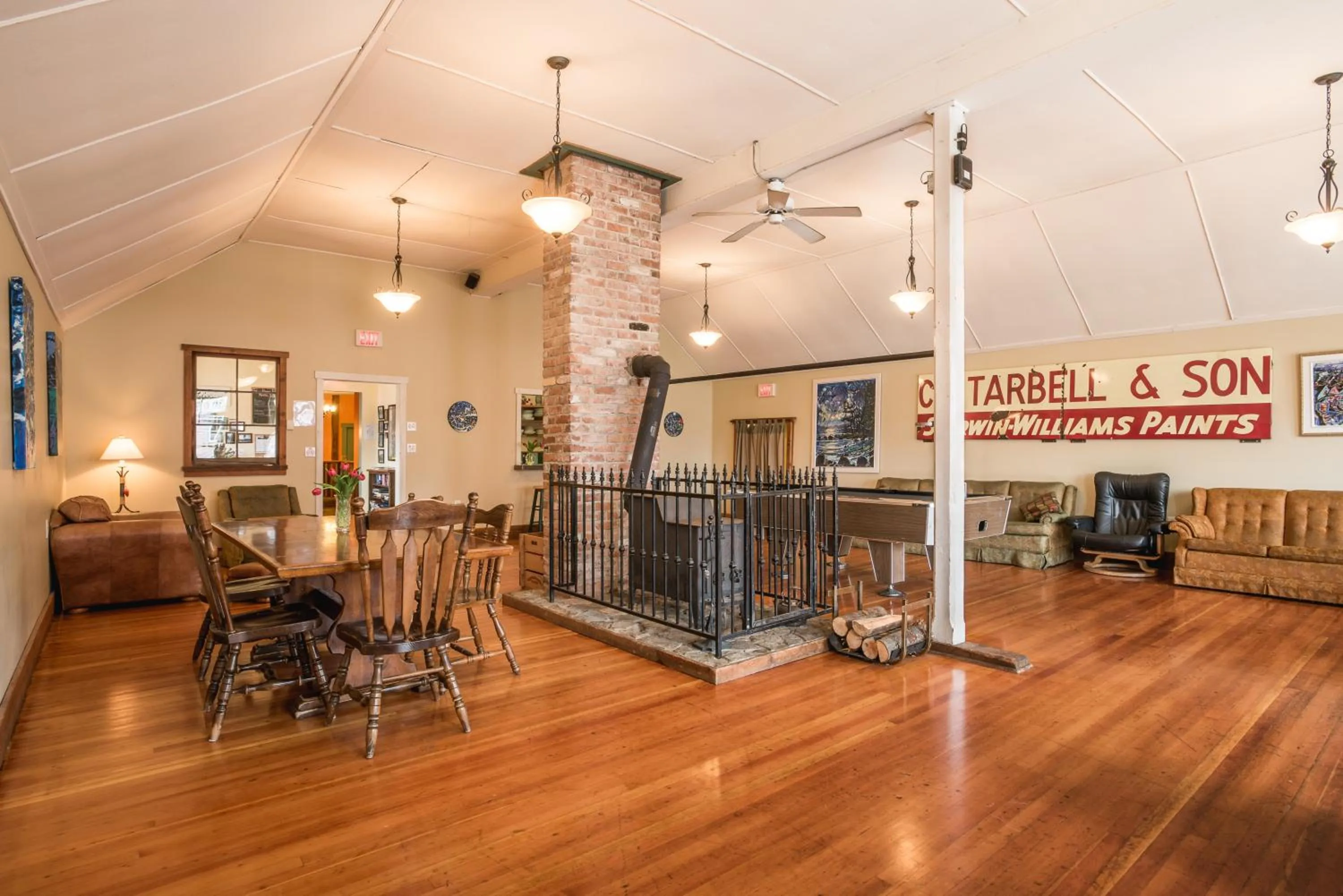 Living room in Riding Fool Accommodation