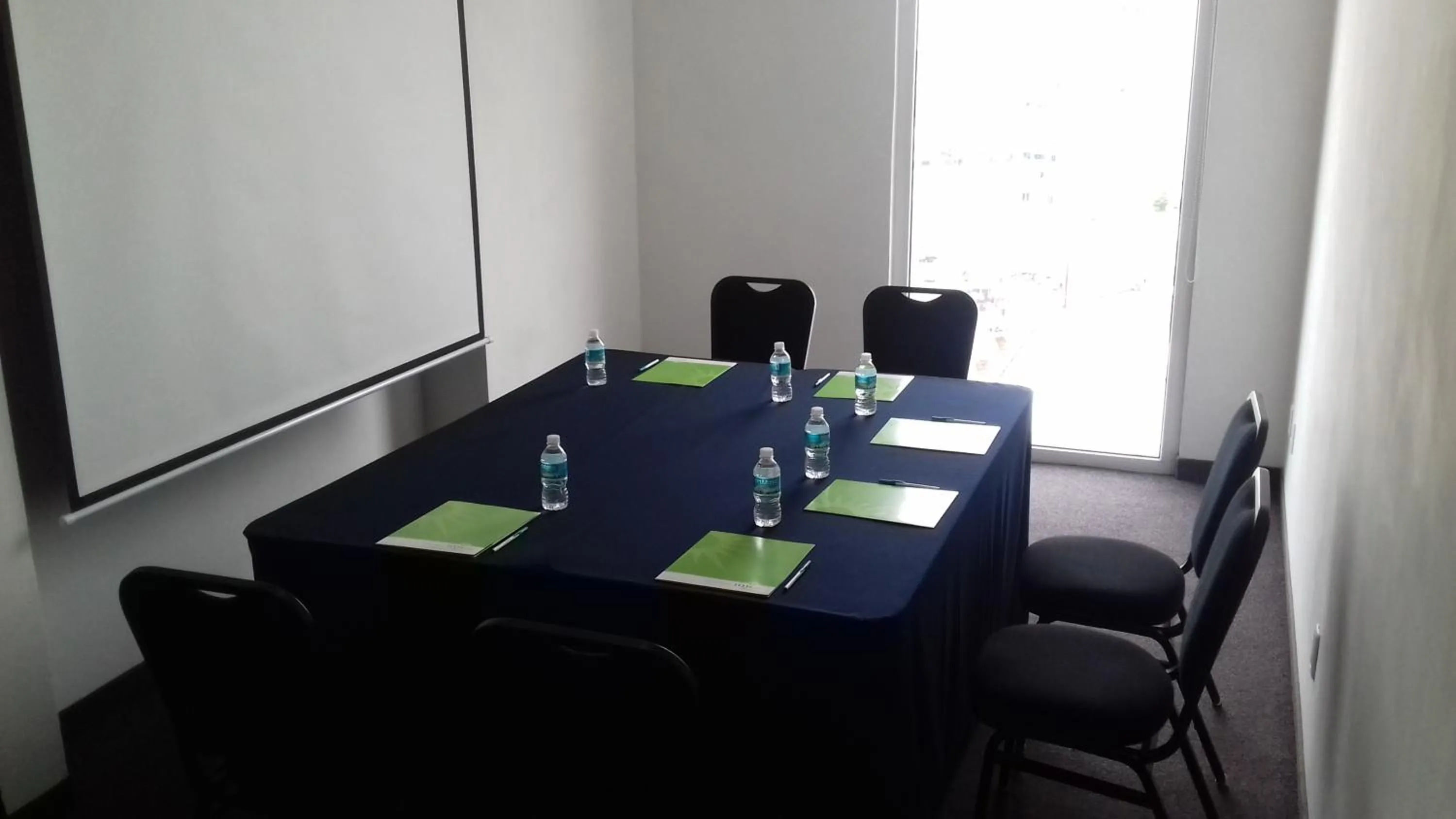 Business facilities in La Quinta by Wyndham Puebla Palmas Angelopolis