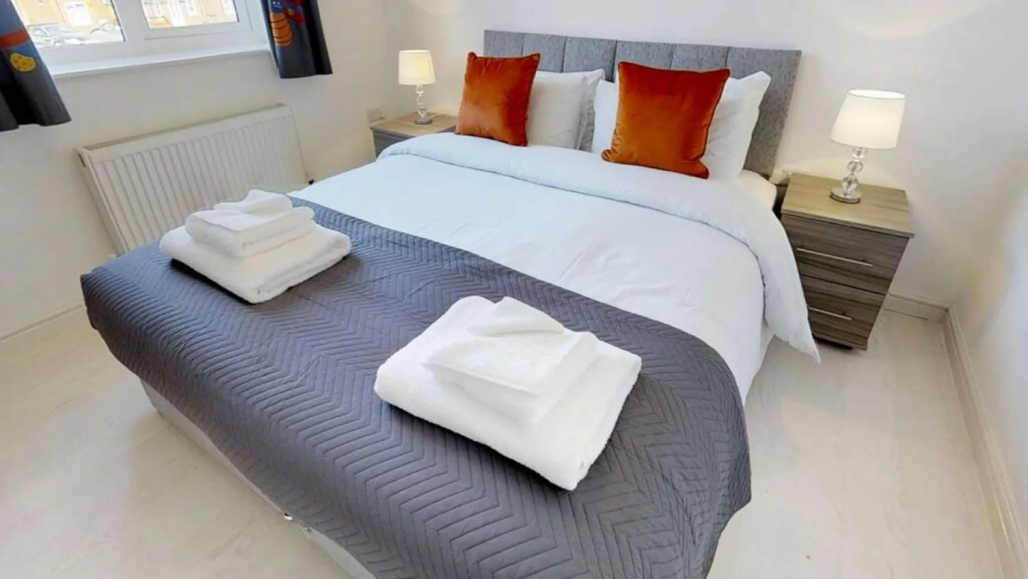 Other, Bed in StayZo Cole Green Lane Accommodation- FREE Parking