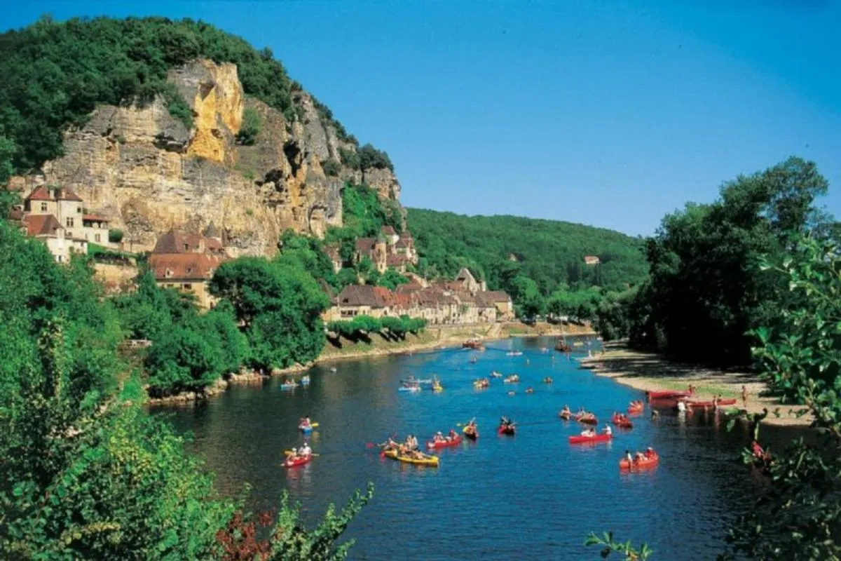 Canoeing in Les Magnolias holiday homes