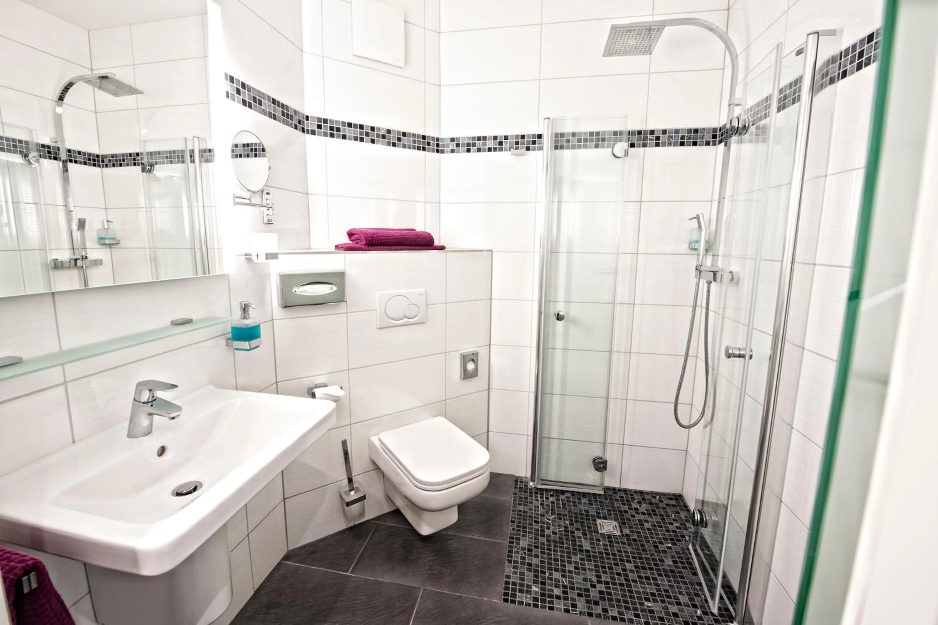 Bathroom in Hotel Jungstil