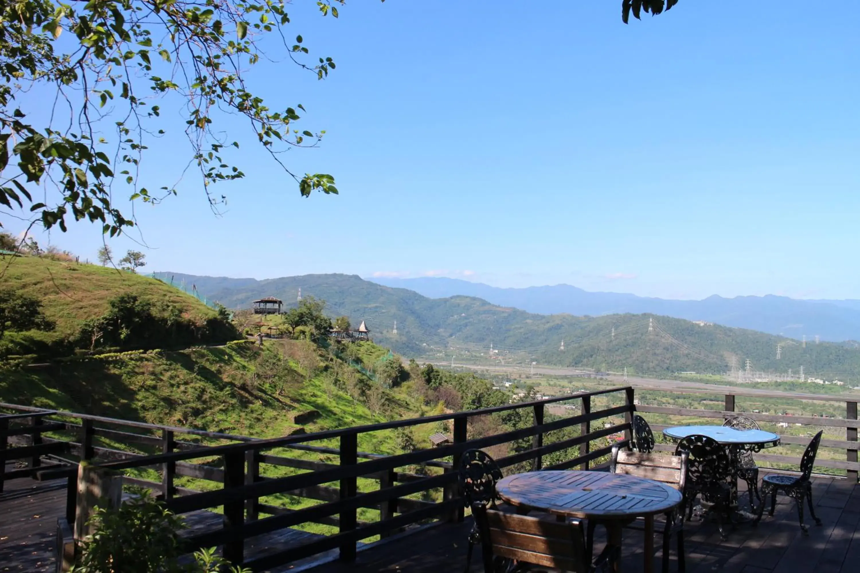 Mountain view in Shangrila Leisure Farm Mountain view in Shangrila Leisure Farm