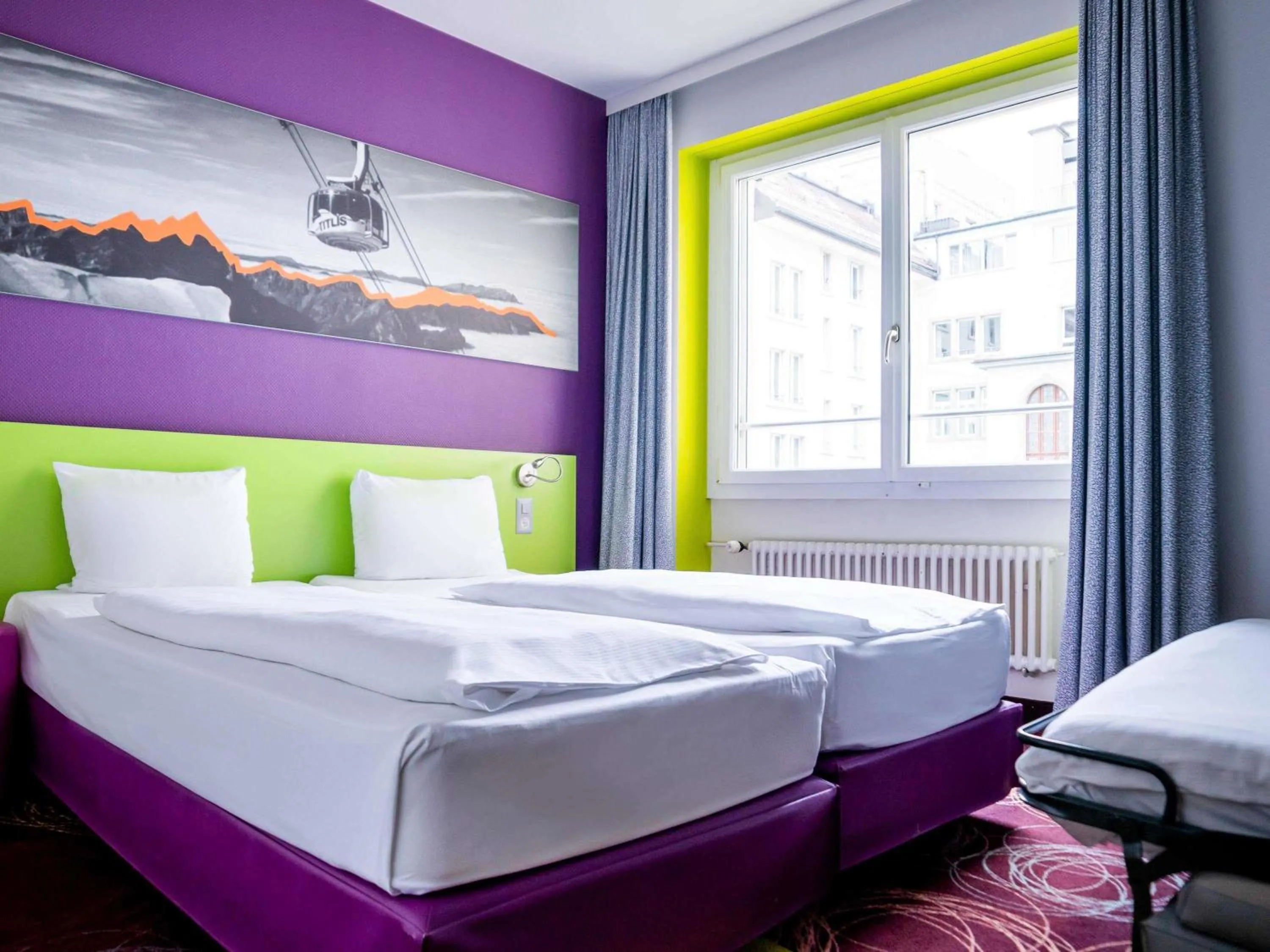 Bedroom, Bed in ibis Styles Luzern