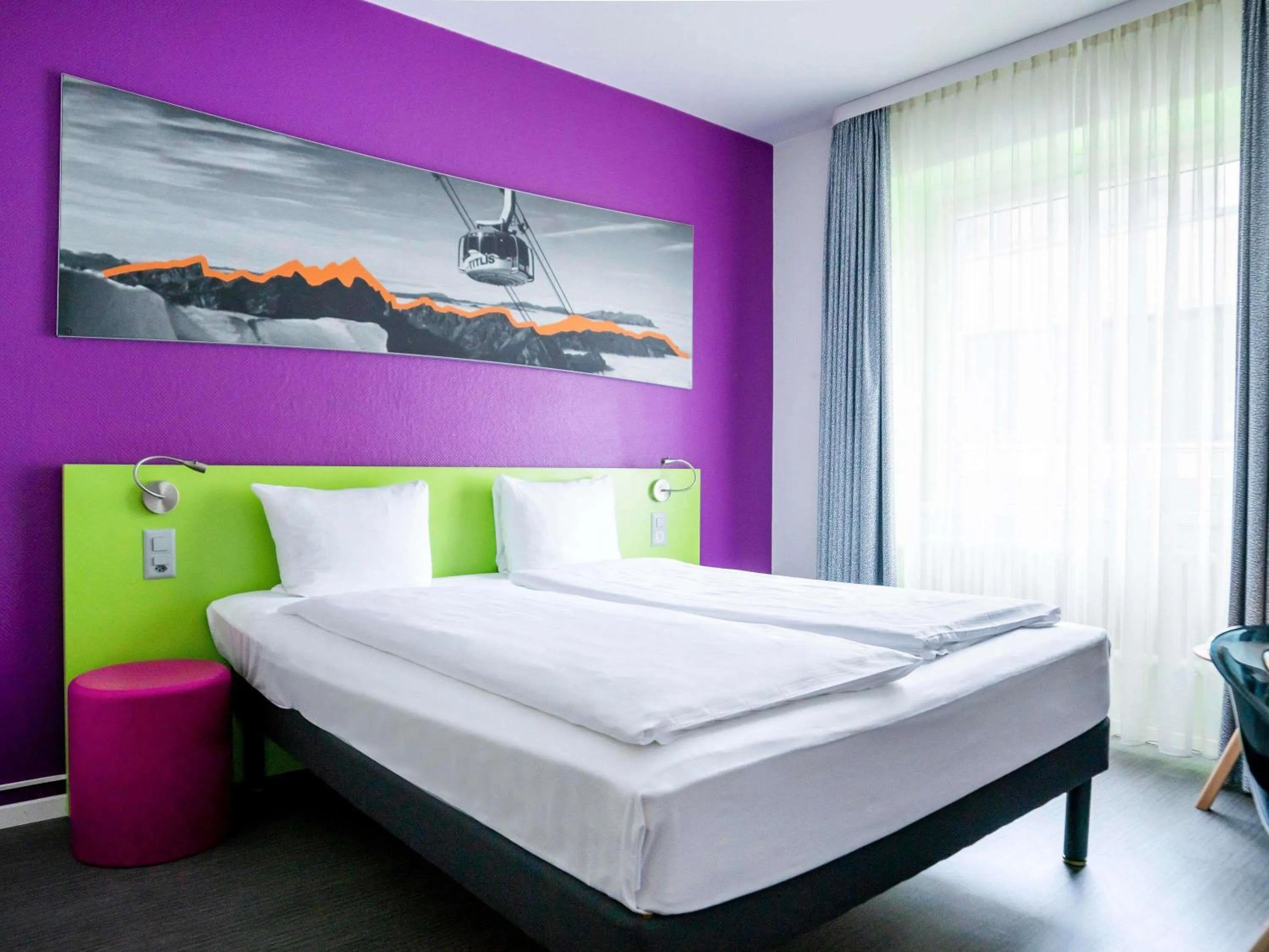 Bedroom, Bed in ibis Styles Luzern