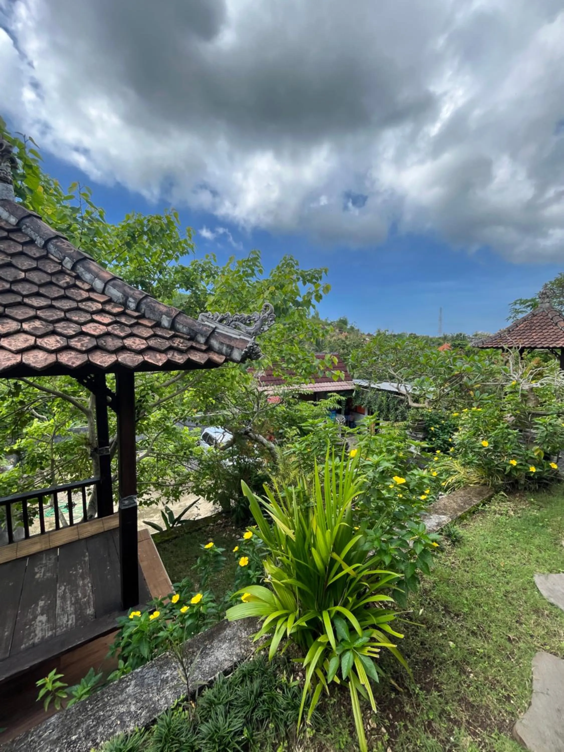 Day in Holy Hills Bungalow Nusa Penida