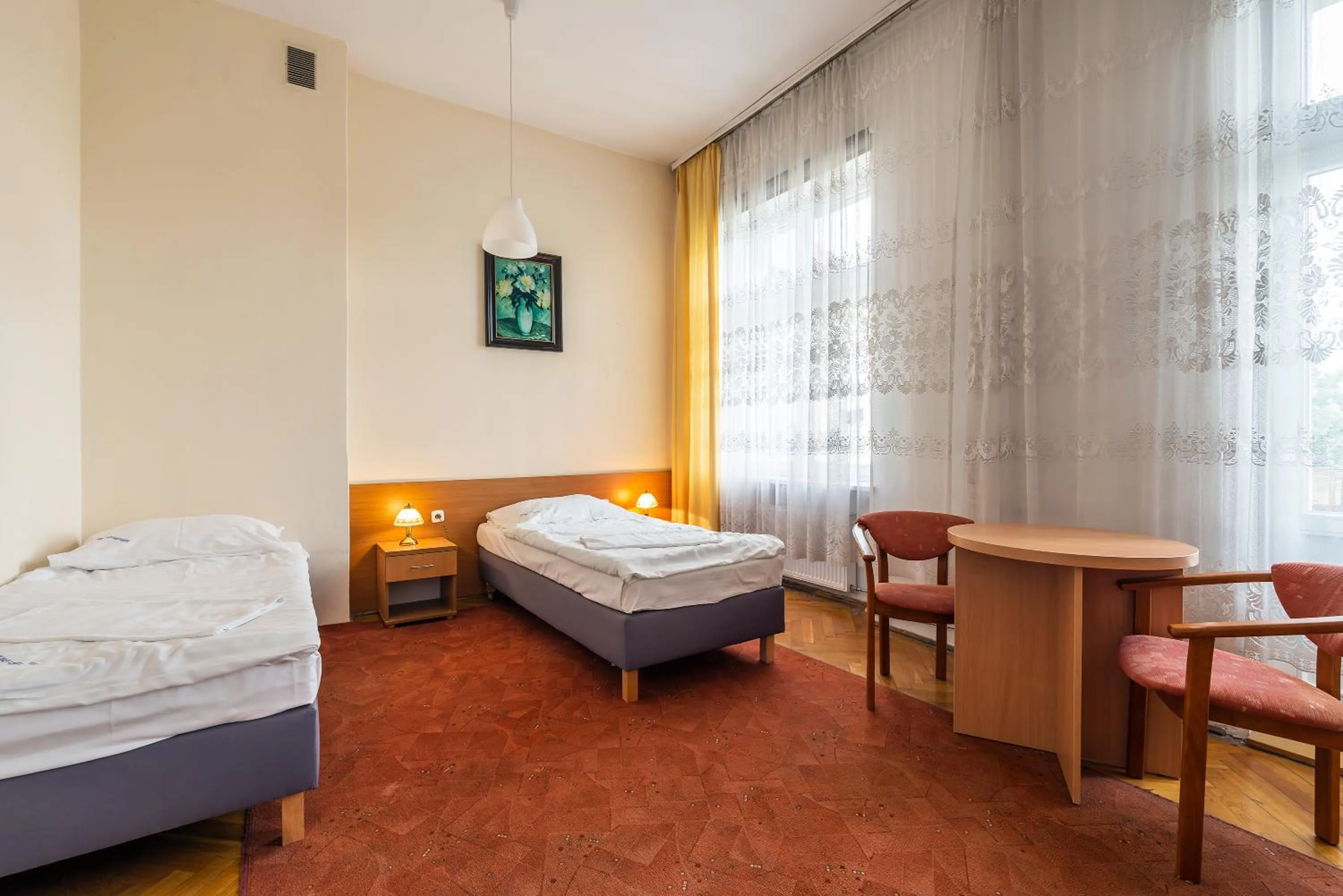 Bed in Savoy Wrocław