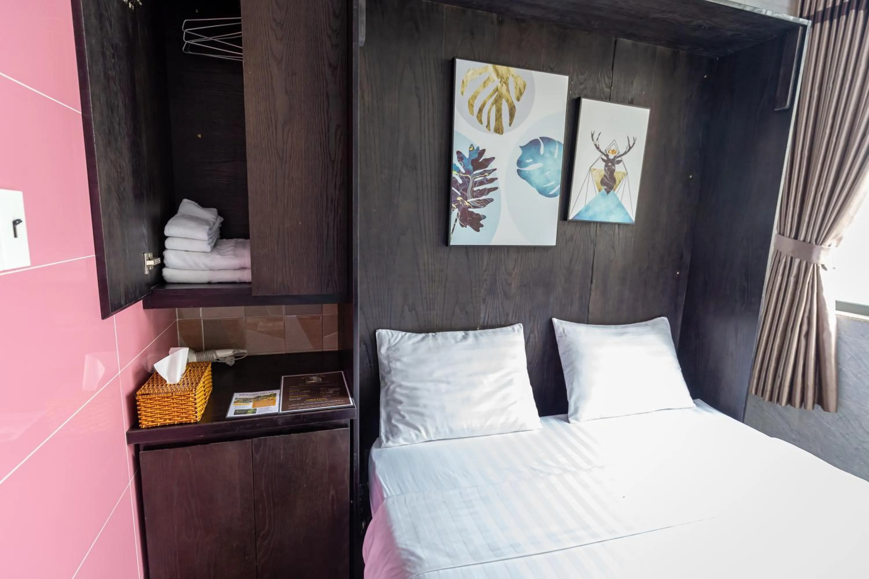 Area and facilities, Bed in Cola's Homestay