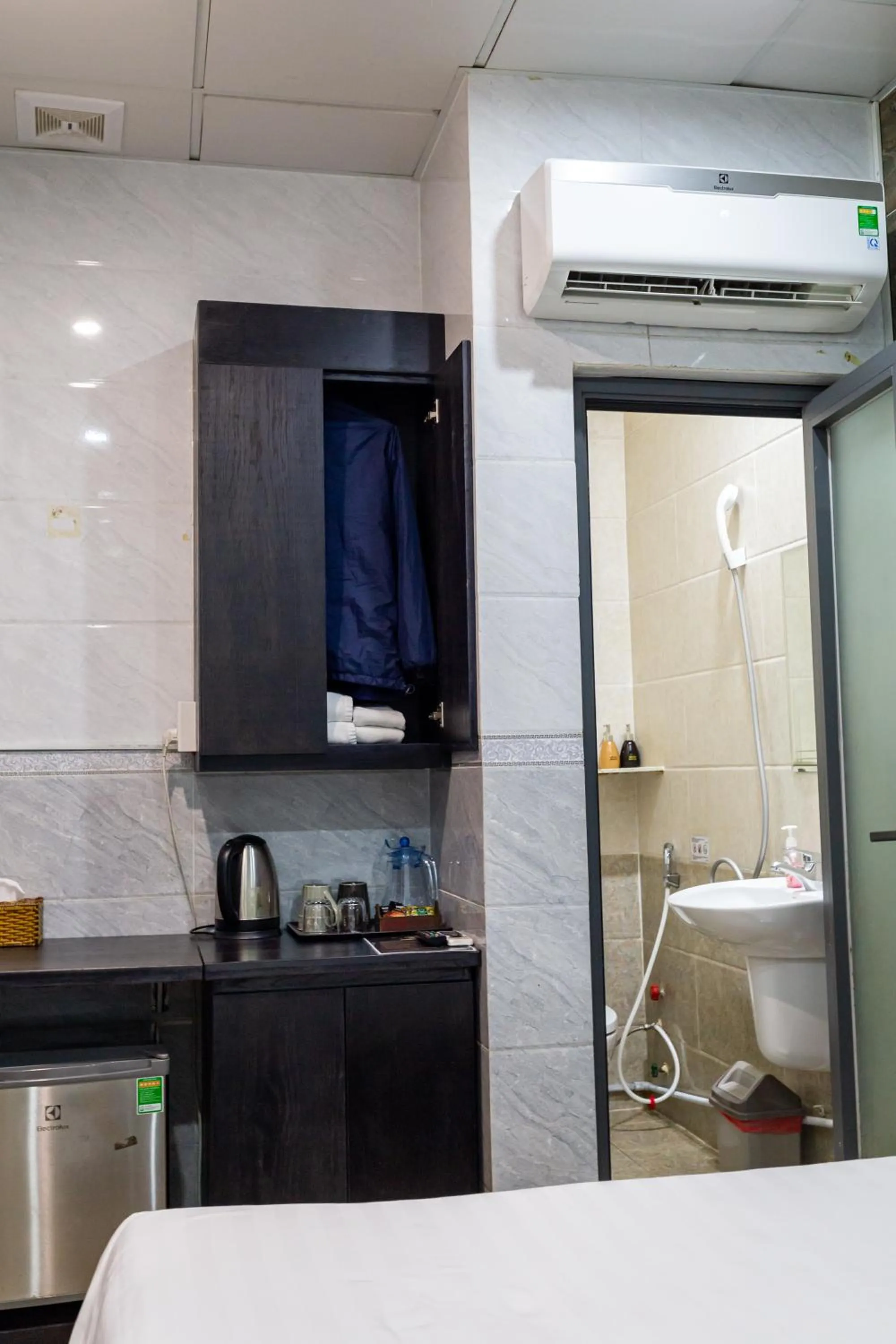 Area and facilities in Cola's Homestay