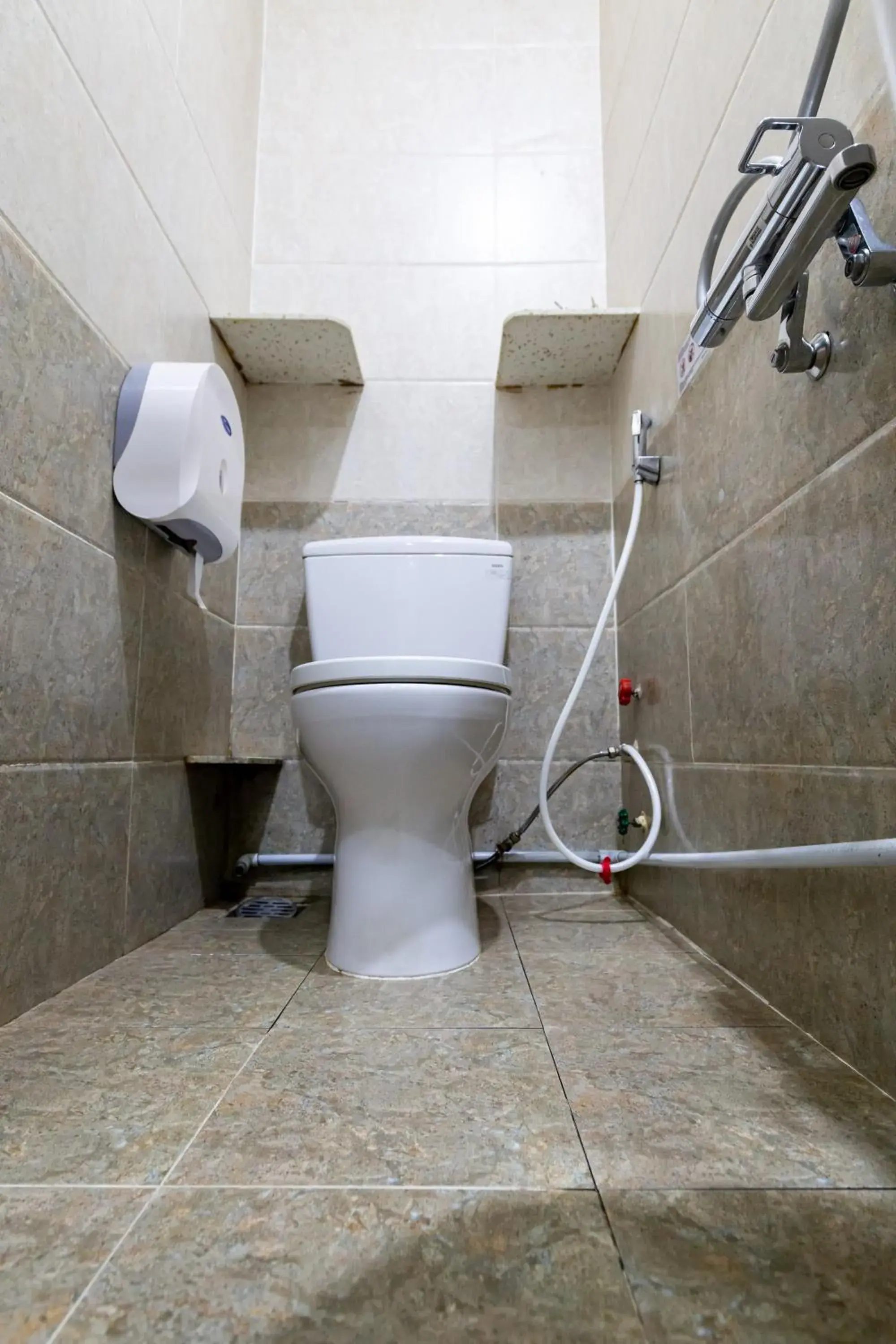 Toilet in Cola's Homestay Toilet in Cola's Homestay