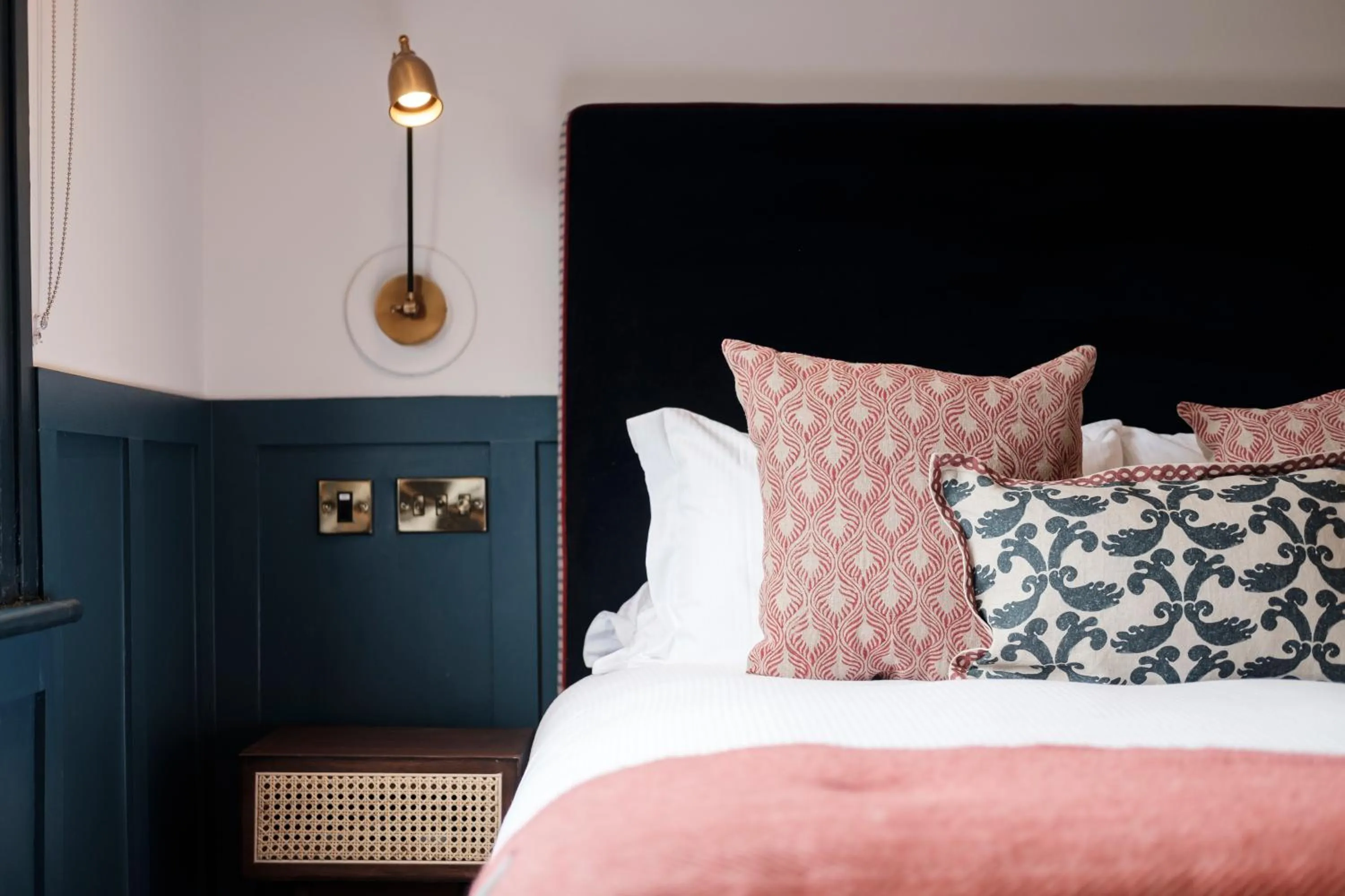 Bed in The White Star Tavern