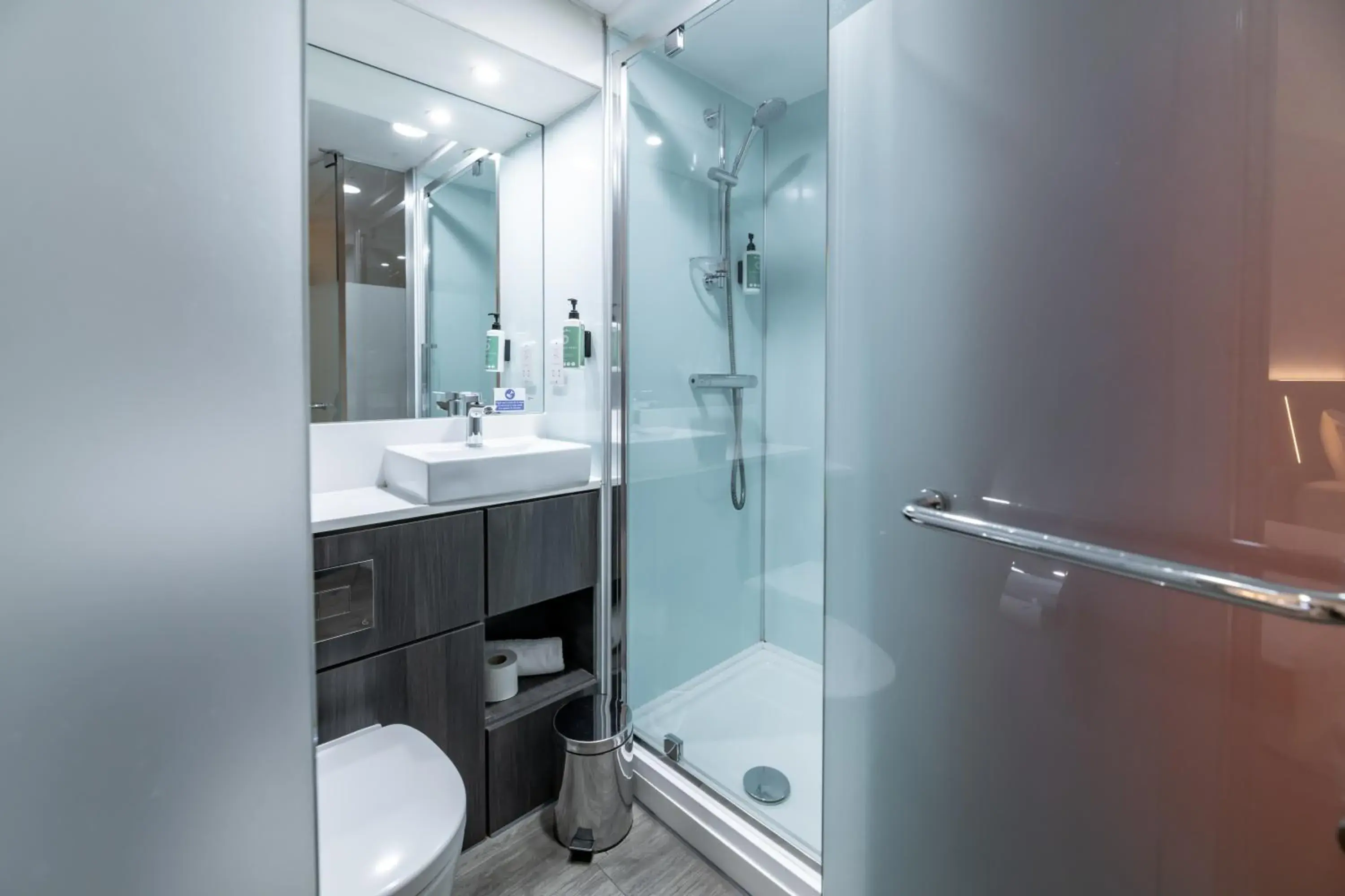 easyHotel Leeds easyHotel Leeds