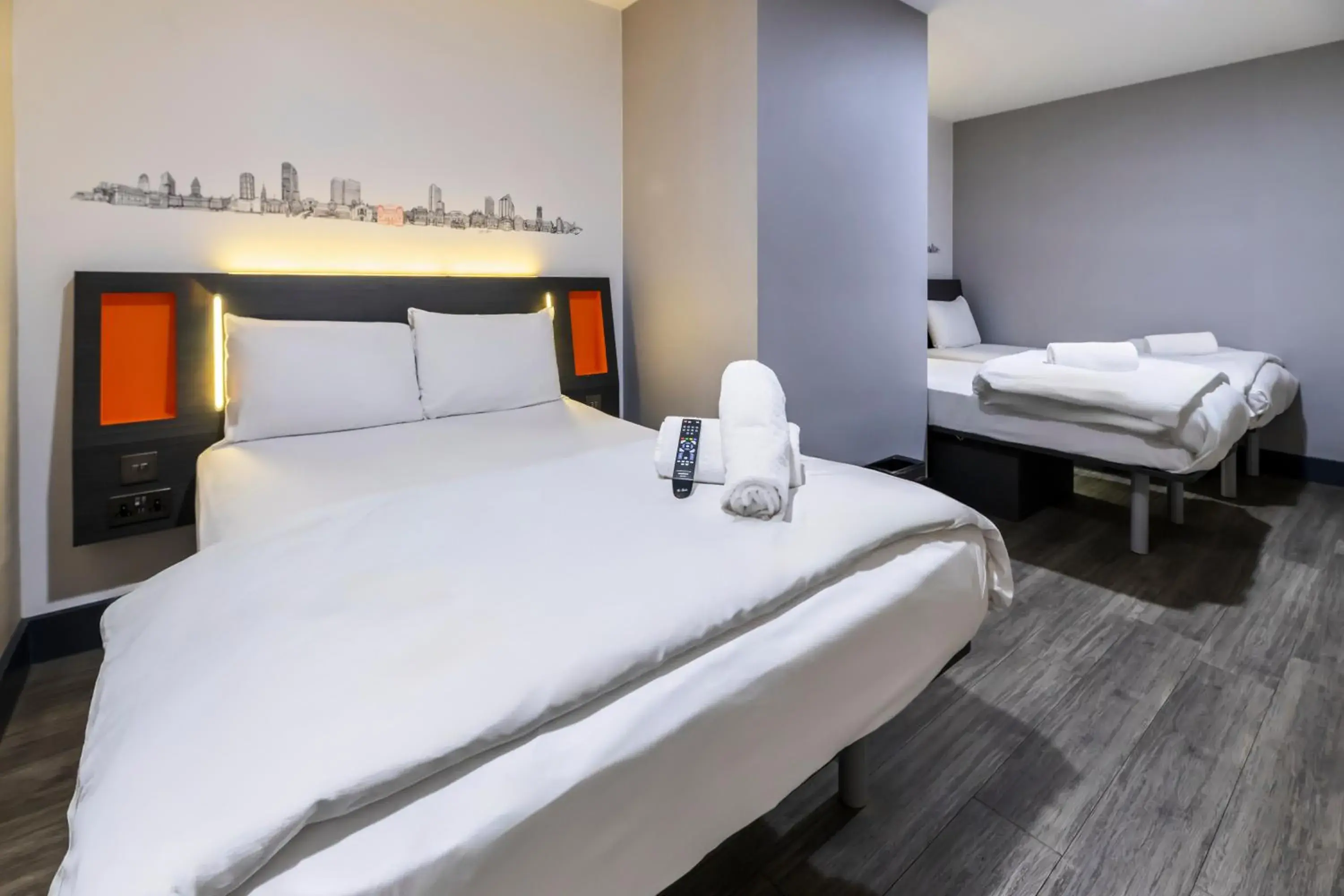 Family, Bed in easyHotel Leeds Family, Bed in easyHotel Leeds