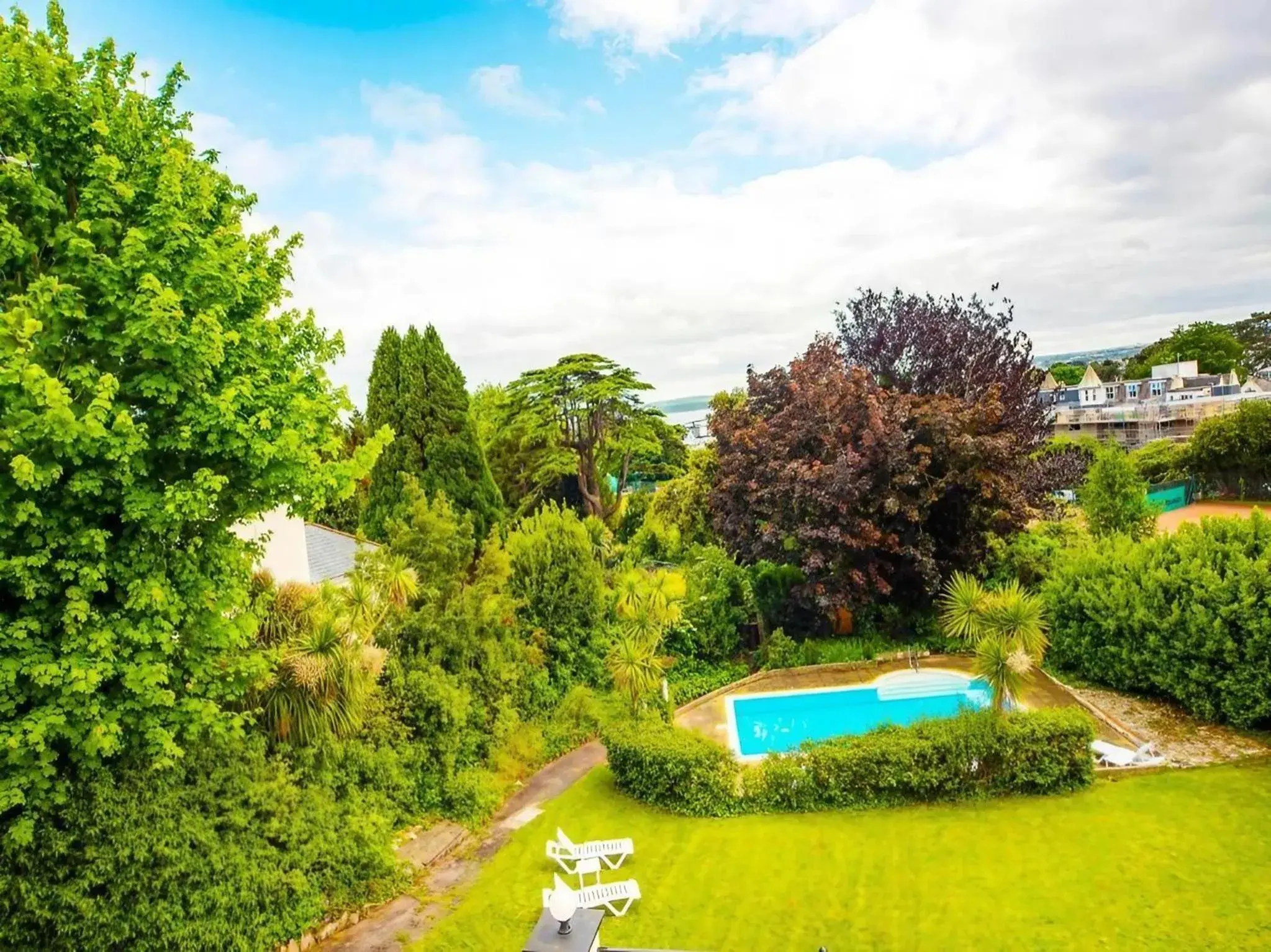 Pool view in Crofton House Hotel Pool view in Crofton House Hotel