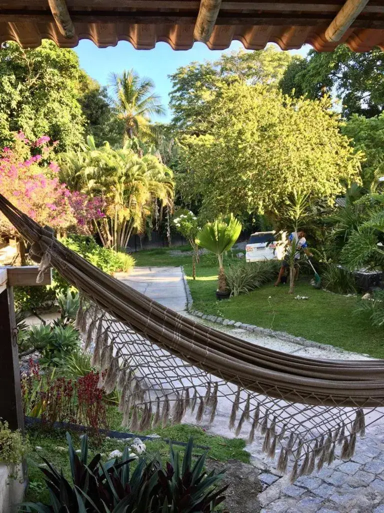 Classic Triple Room in Pousada Tubarão Classic Triple Room in Pousada Tubarão