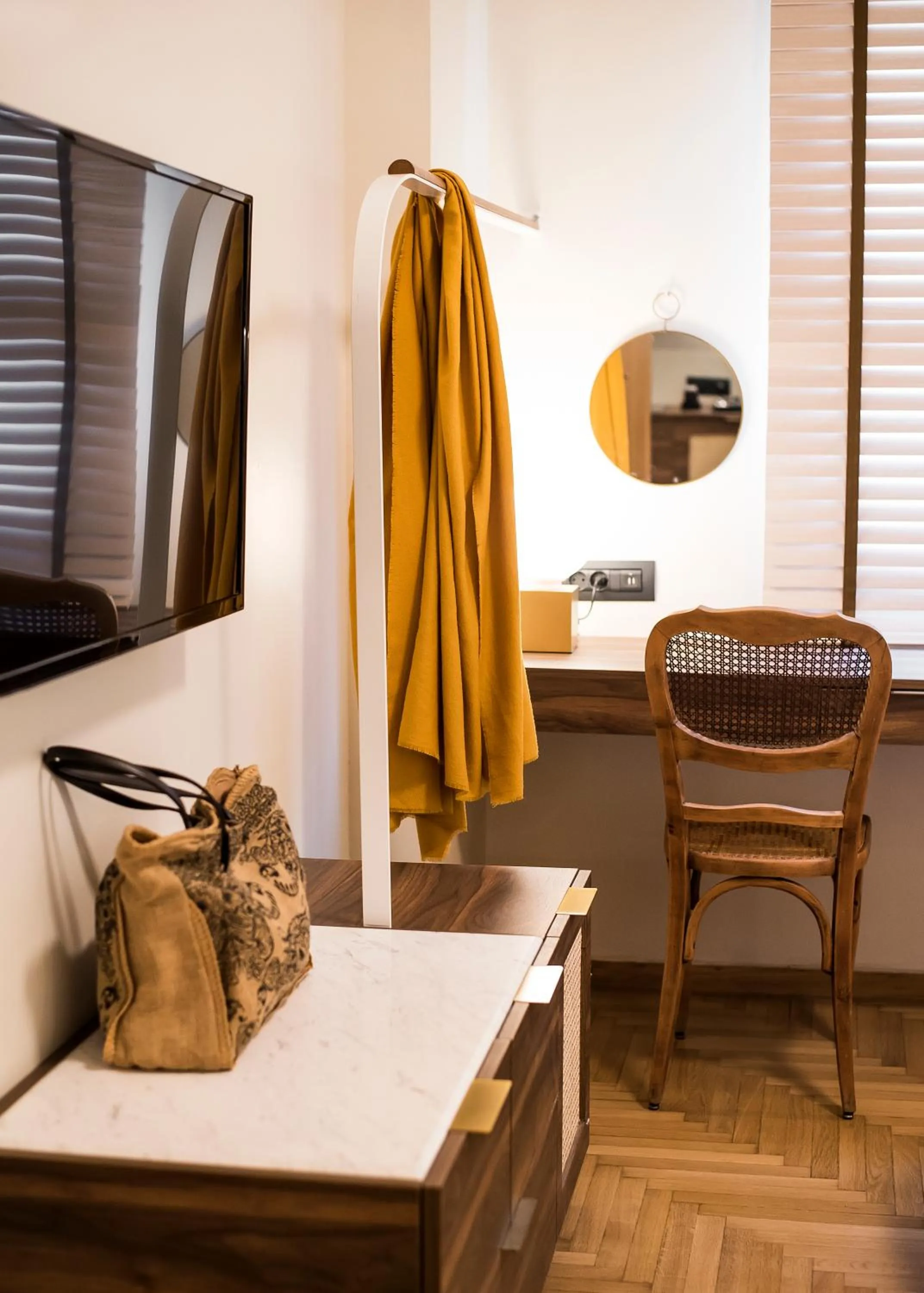 TV and multimedia, Bed in Gaia Athens