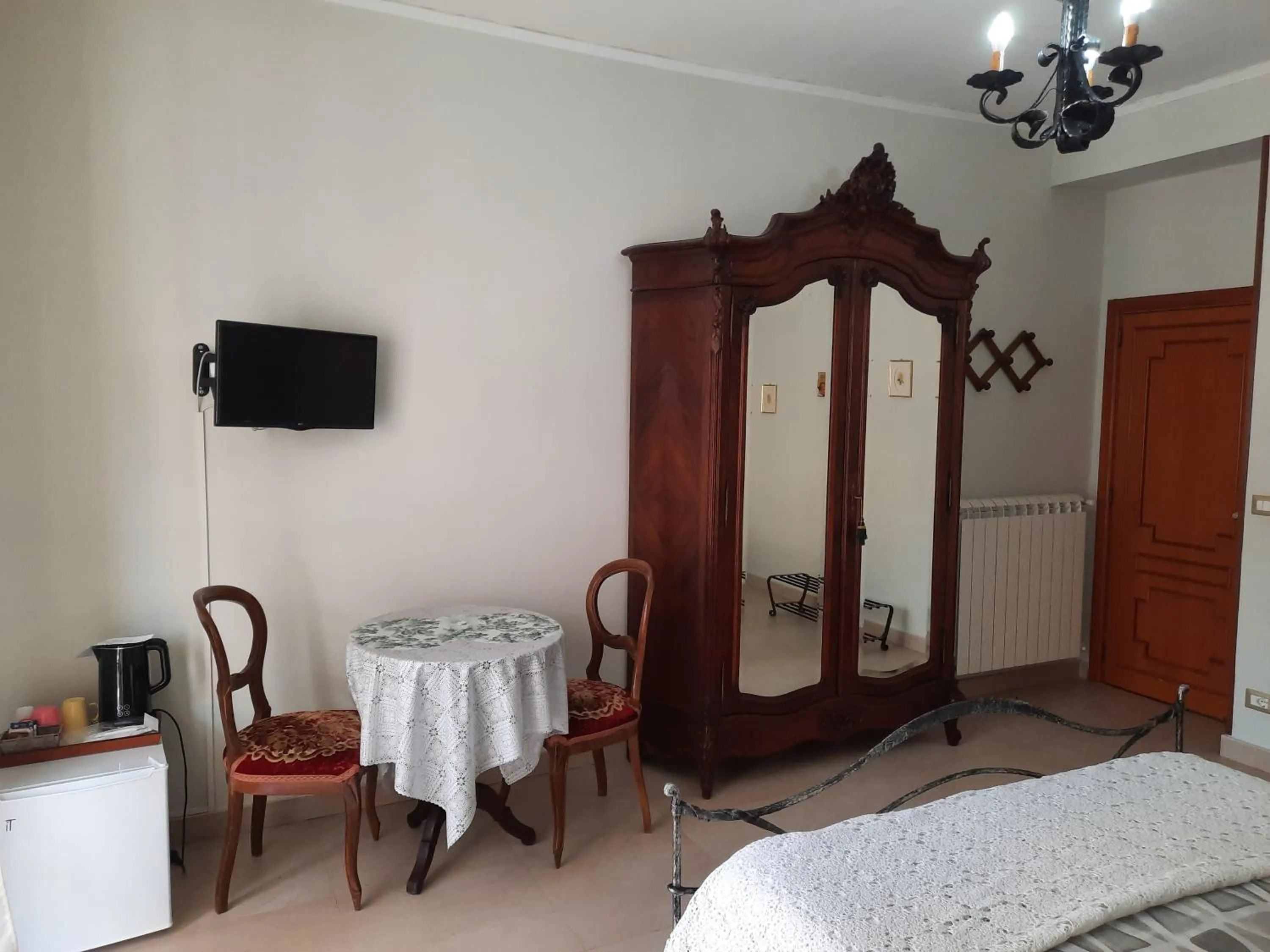 Bedroom, Bed in Villa Ada B&B