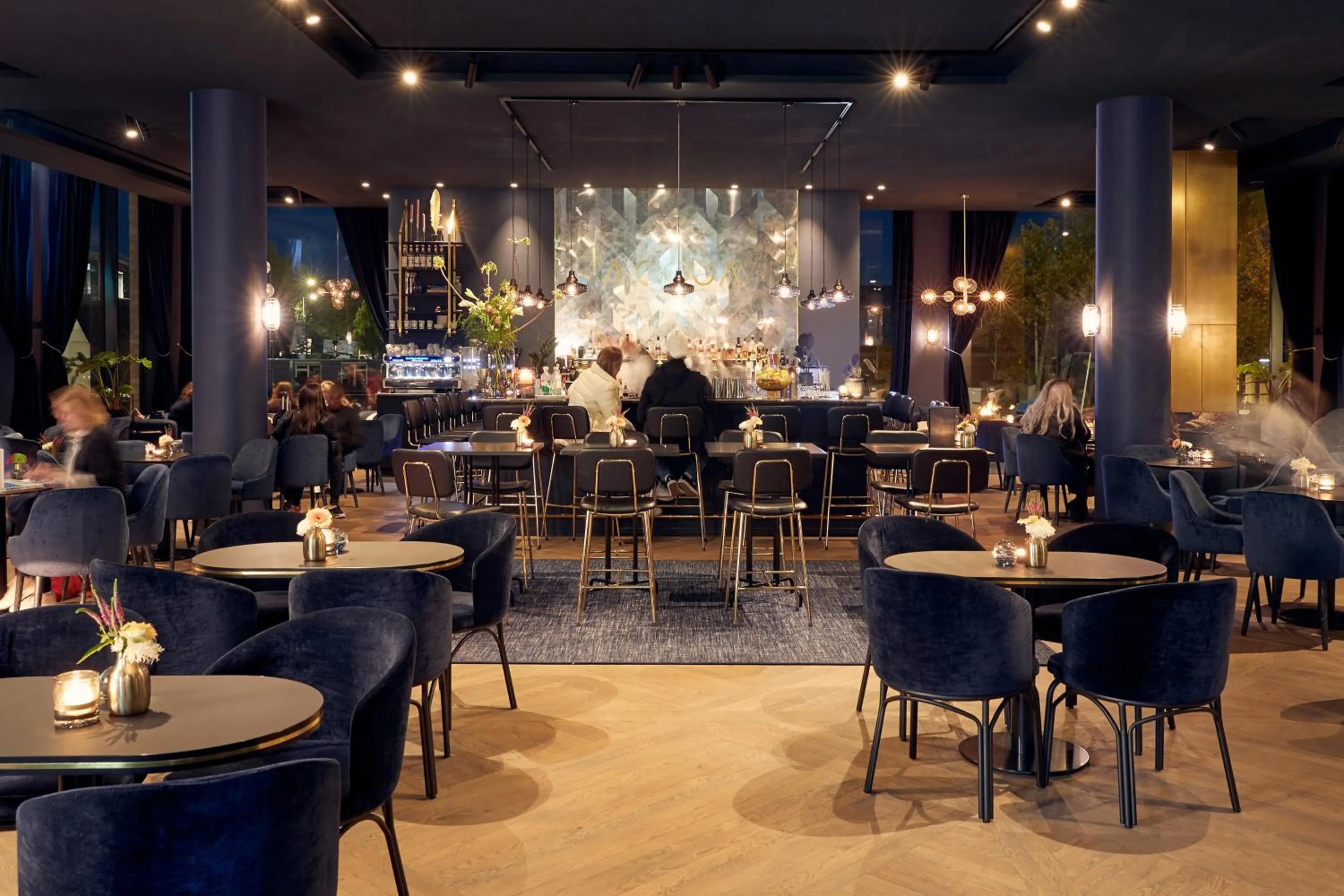 Restaurant/places to eat in Van der Valk Hotel Amsterdam - Amstel