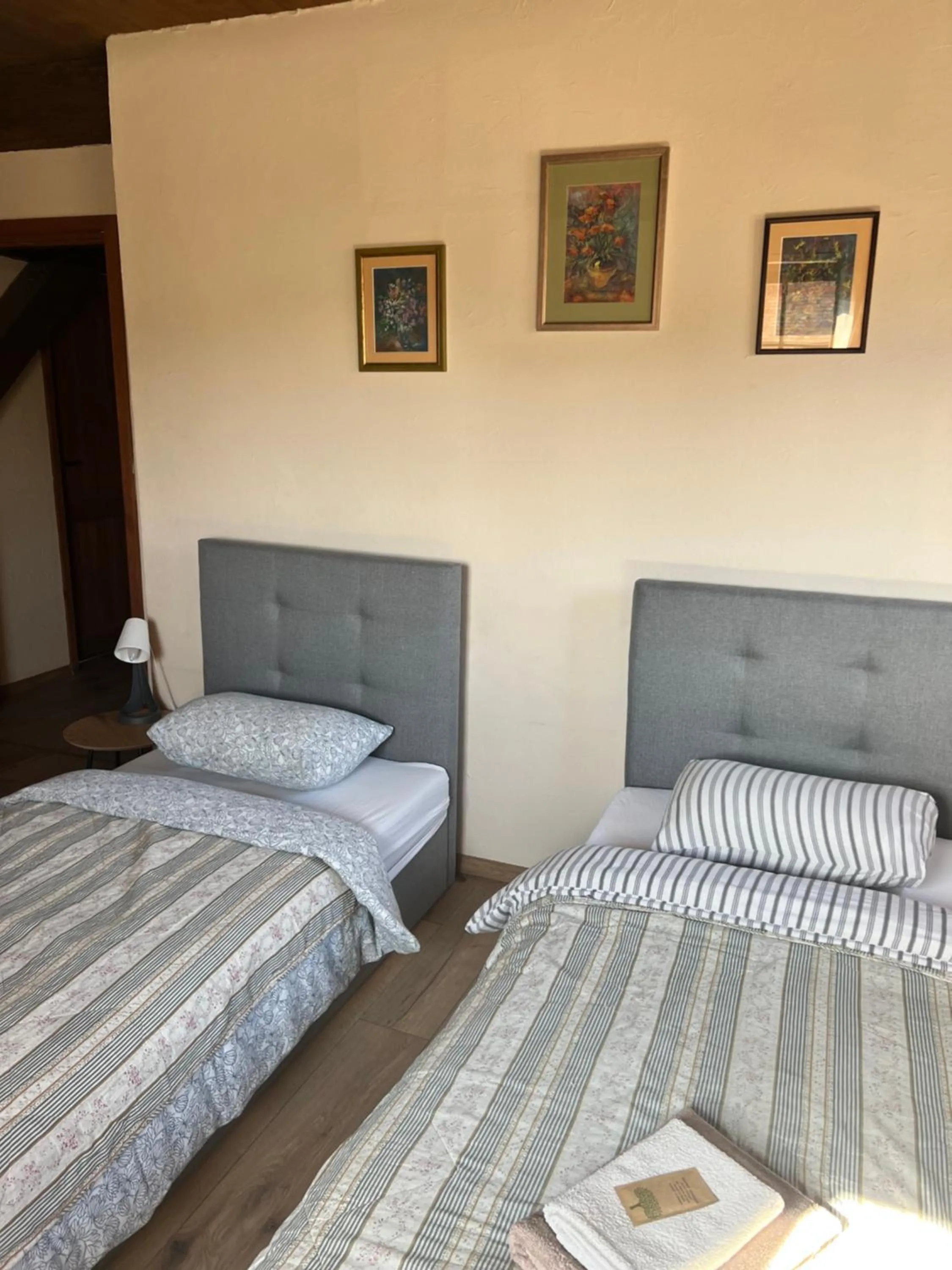 Bed in Stary Spichrz Kawiarnia & Noclegi