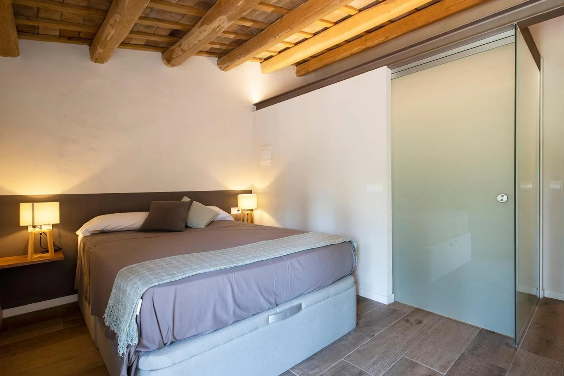 Bed in Can Ku