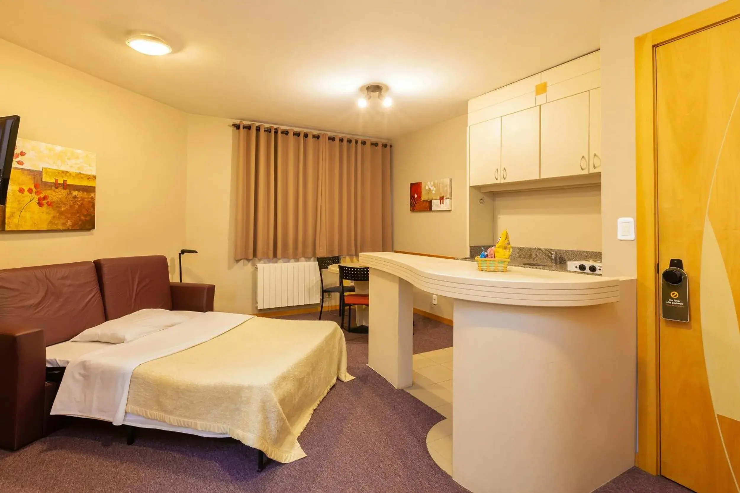 Photo of the whole room, Bed in Tri Hotel & Flat Caxias Photo of the whole room, Bed in Tri Hotel & Flat Caxias