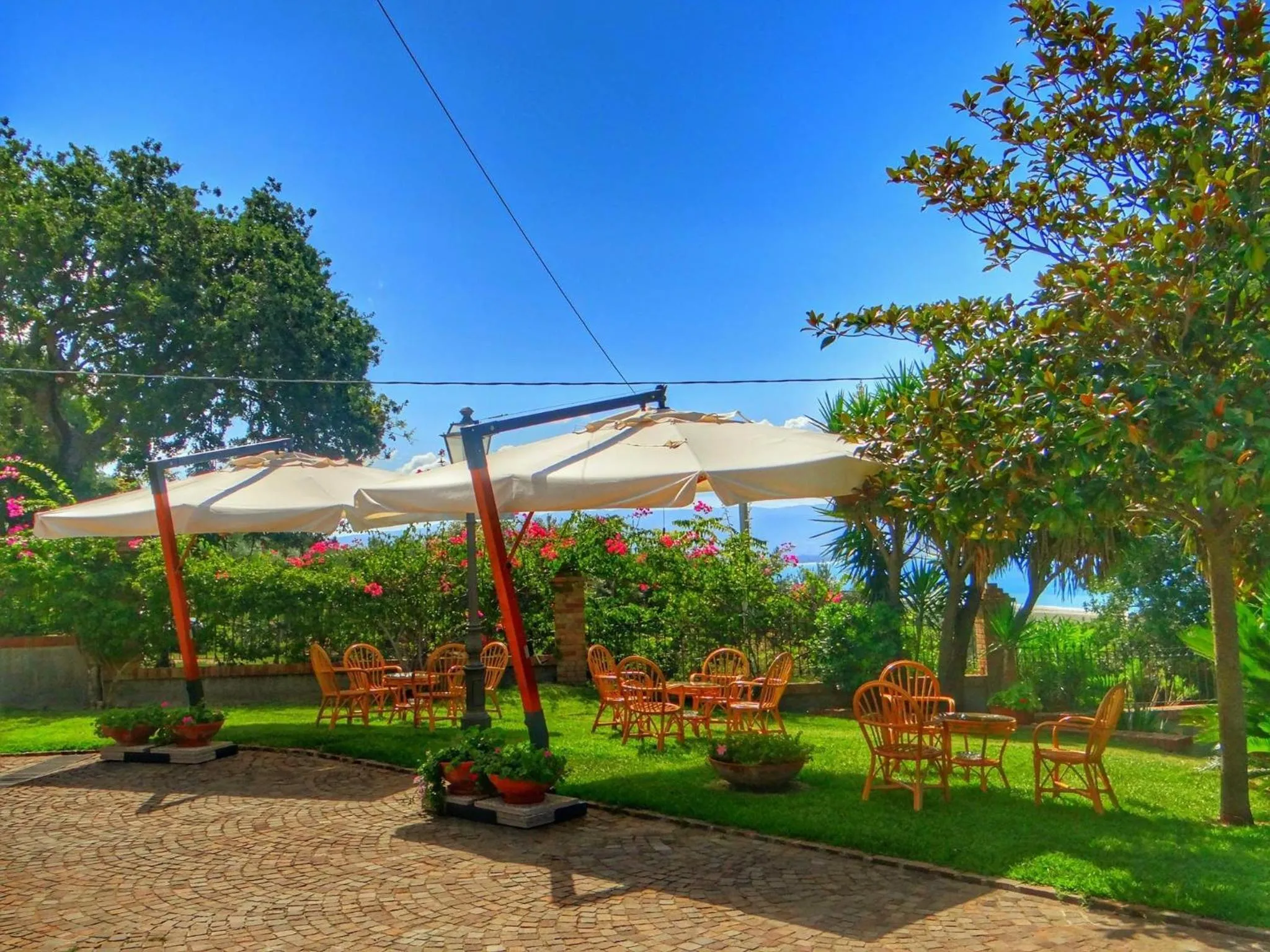 Property building in Villa Amalia Srls