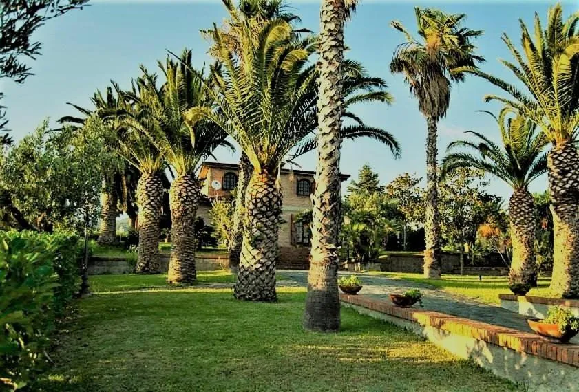 Property building in Villa Amalia Srls