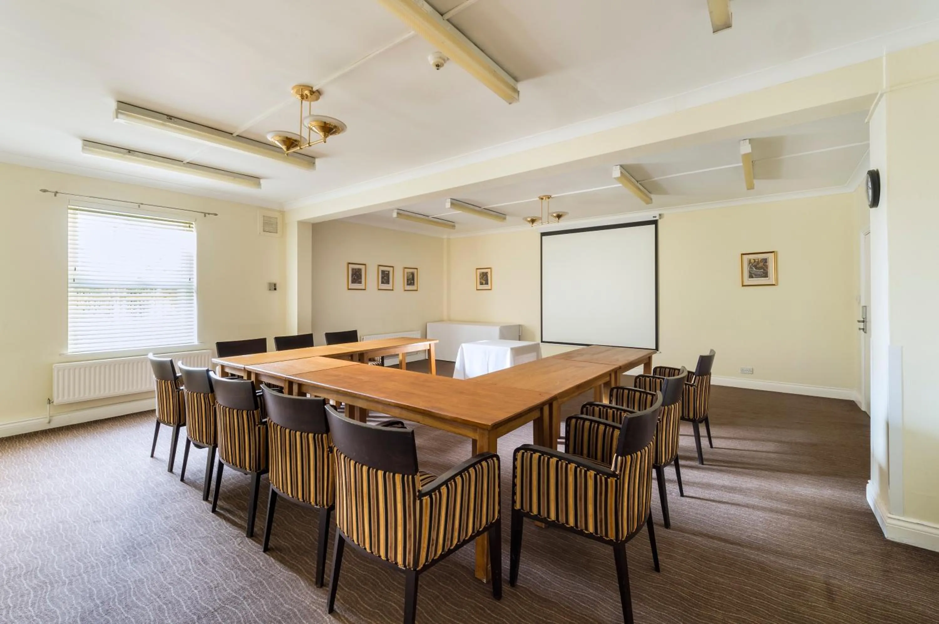 Business facilities in Ramada by Wyndham Cheltenham