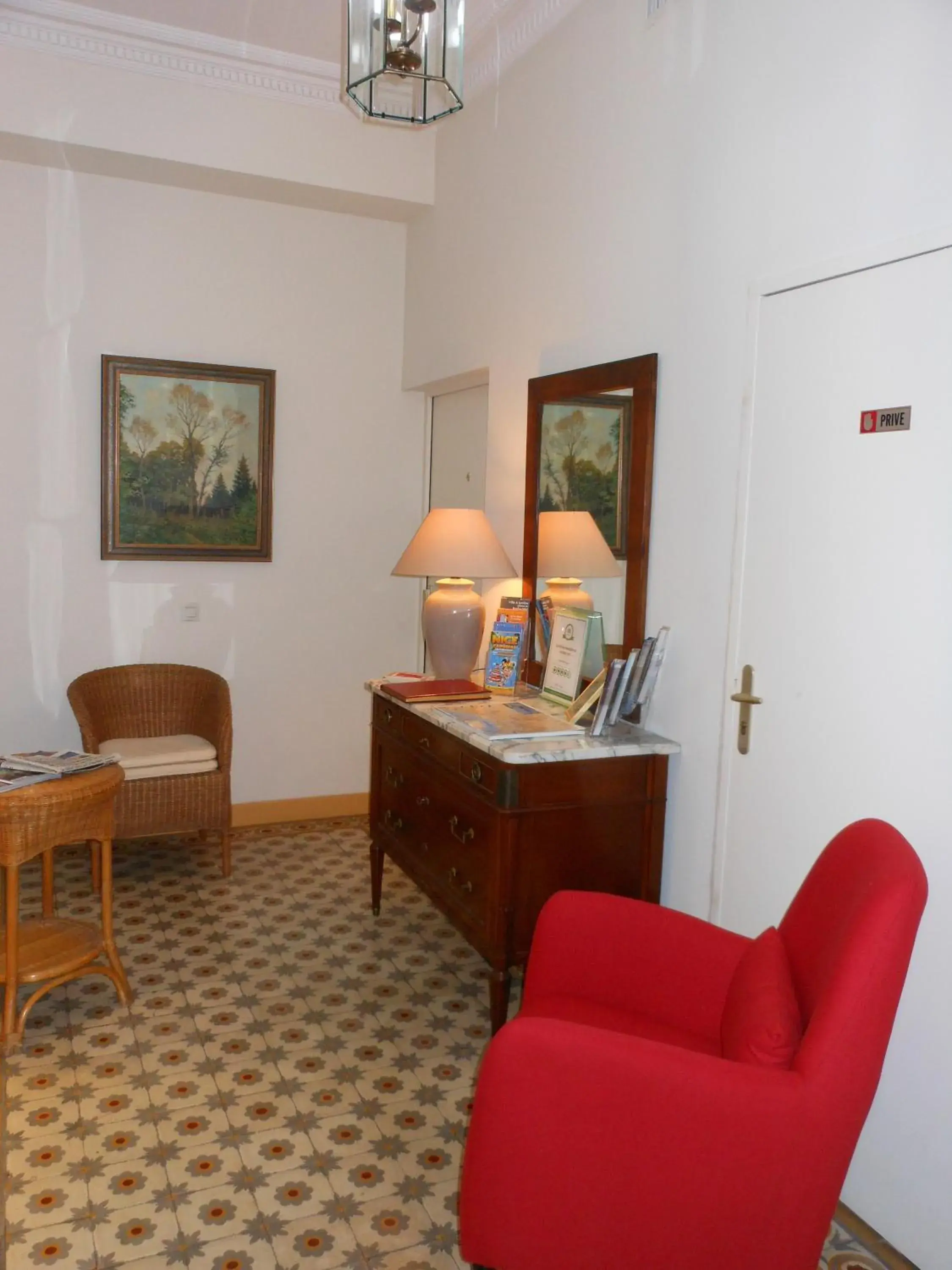 Lobby or reception, Seating Area in Hotel Villa Les Cygnes