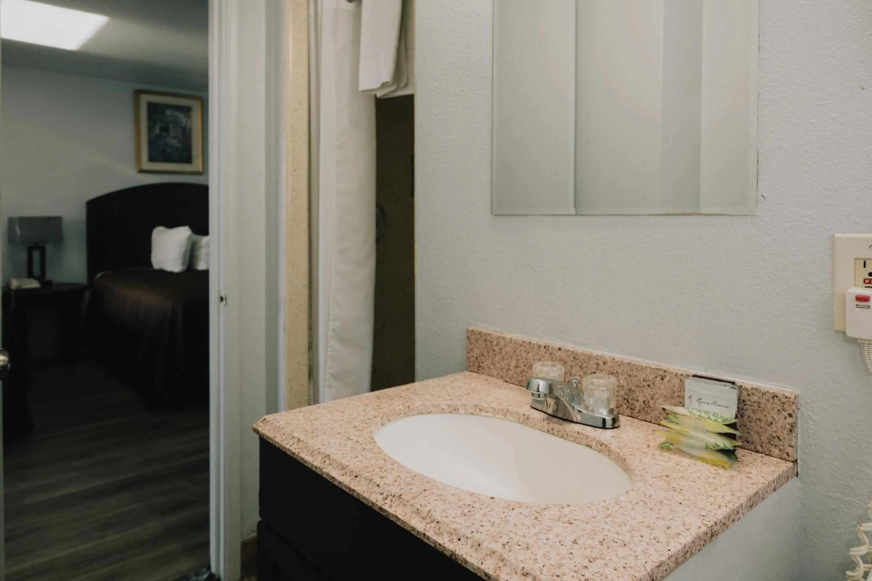 Bathroom in La Hacienda Motel