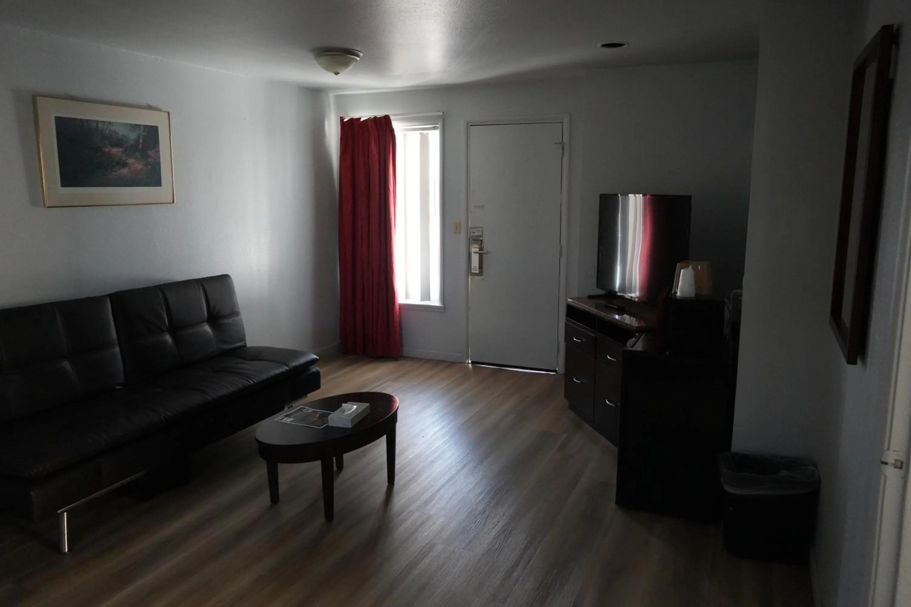 La Hacienda Motel