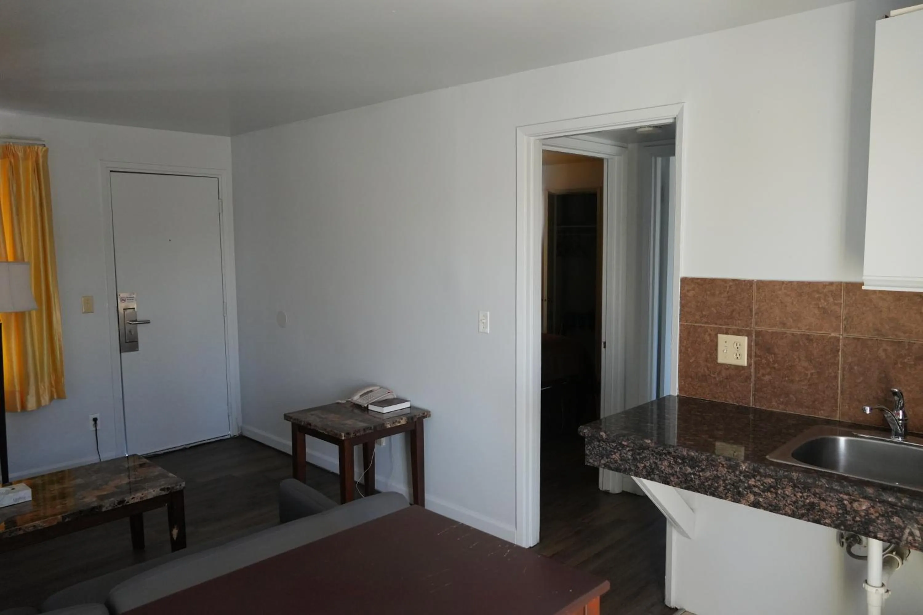 La Hacienda Motel