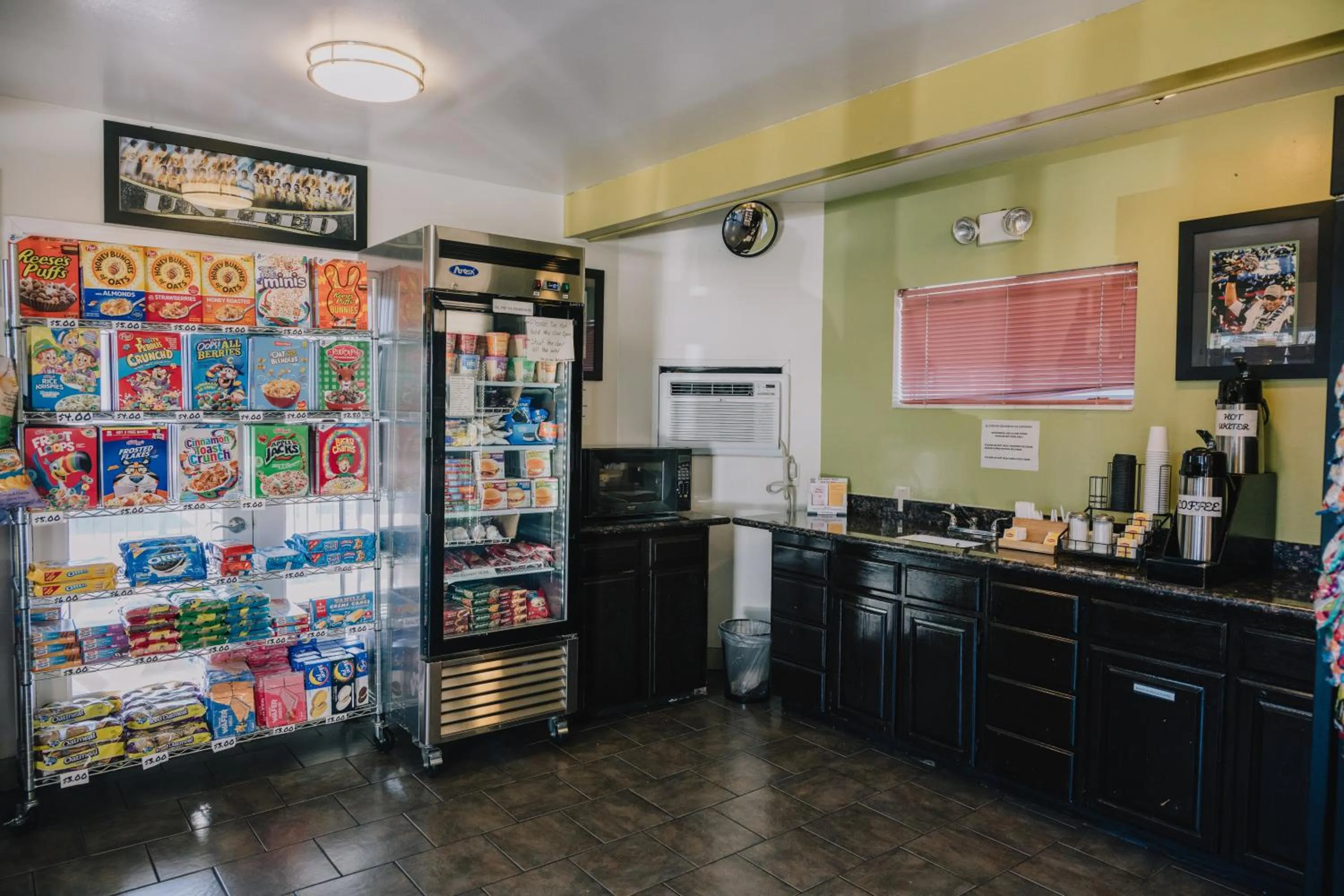 vending machine in La Hacienda Motel