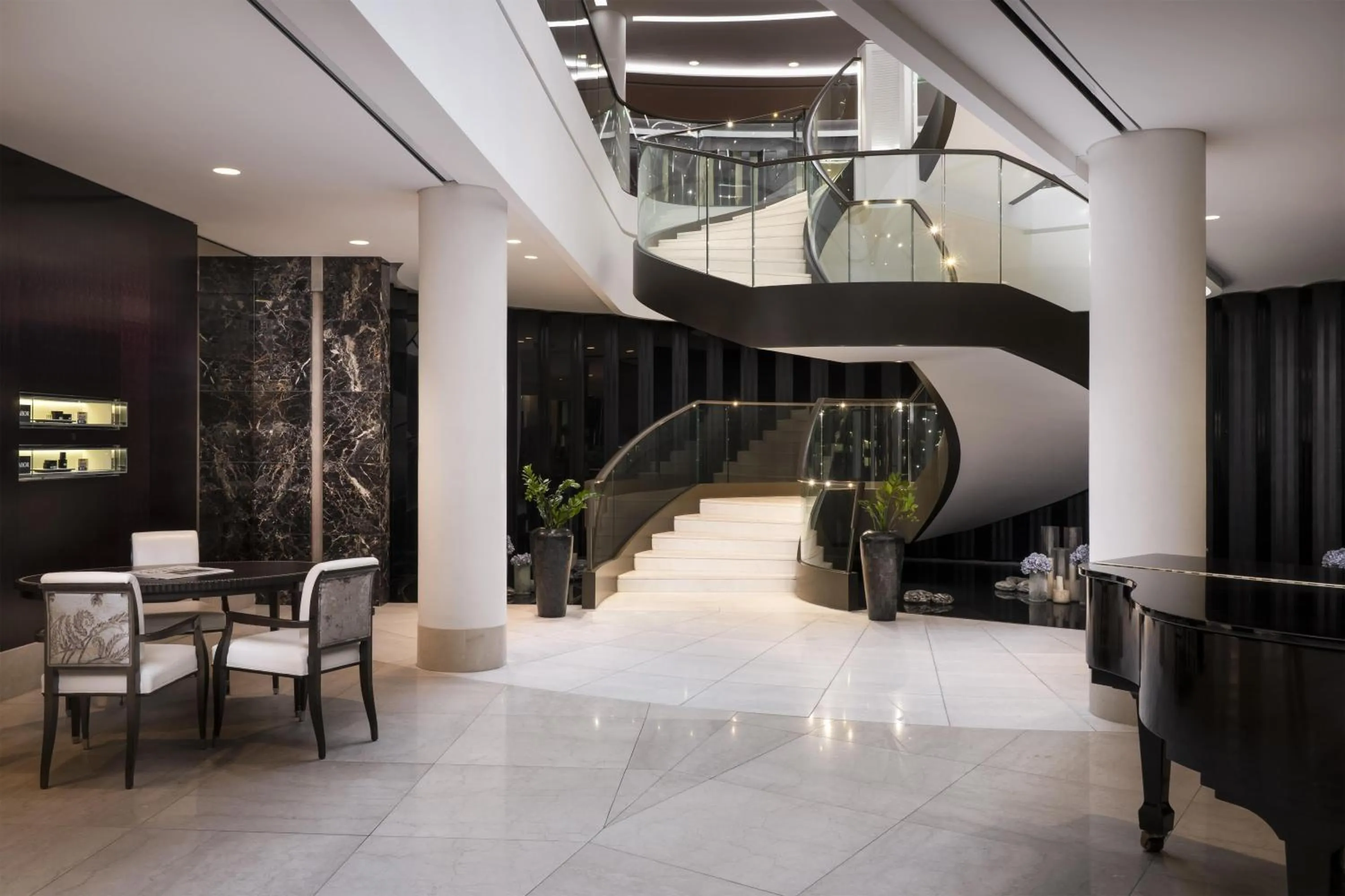 Lobby or reception in Waldorf Astoria Berlin