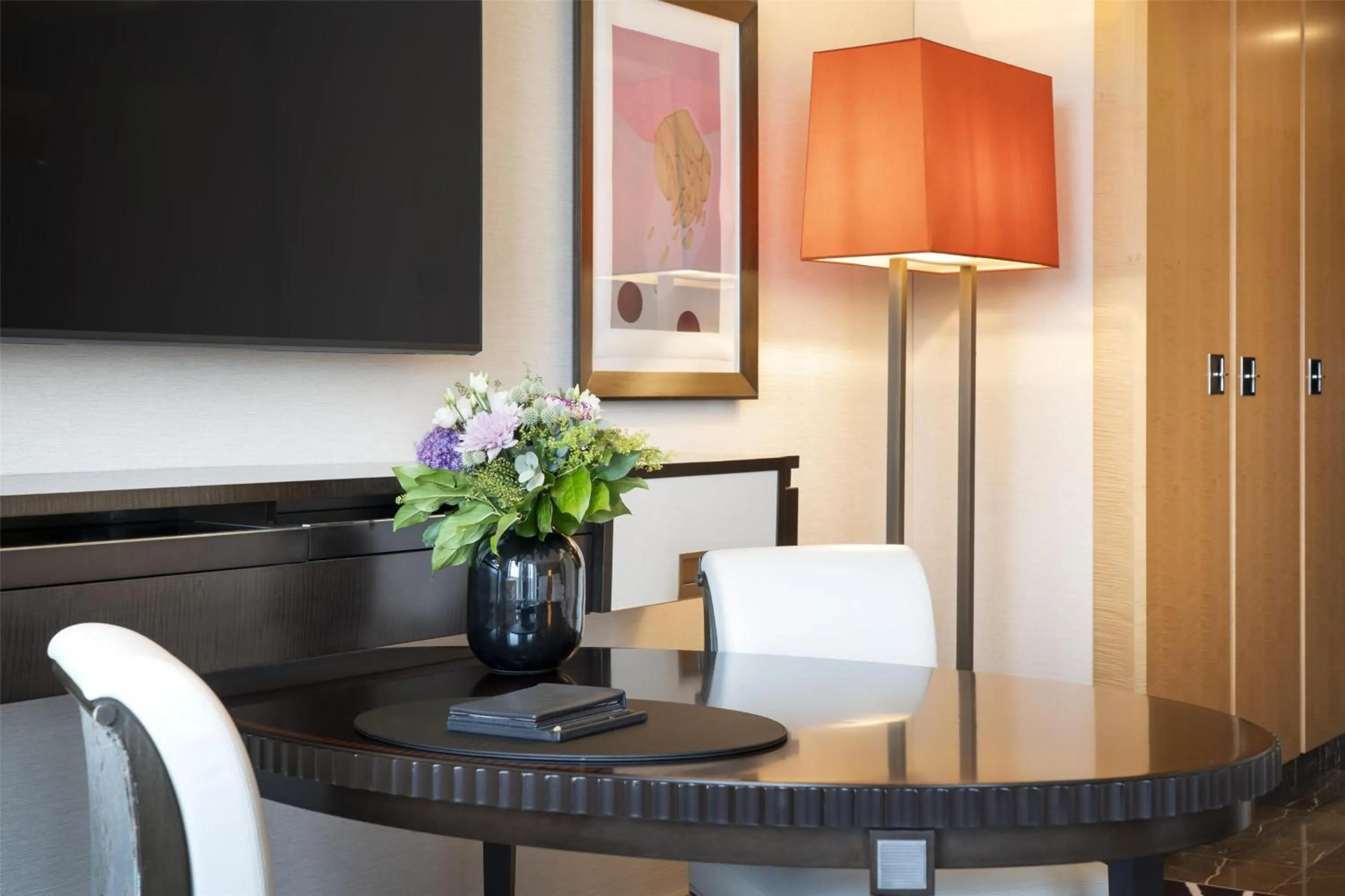 Bedroom in Waldorf Astoria Berlin