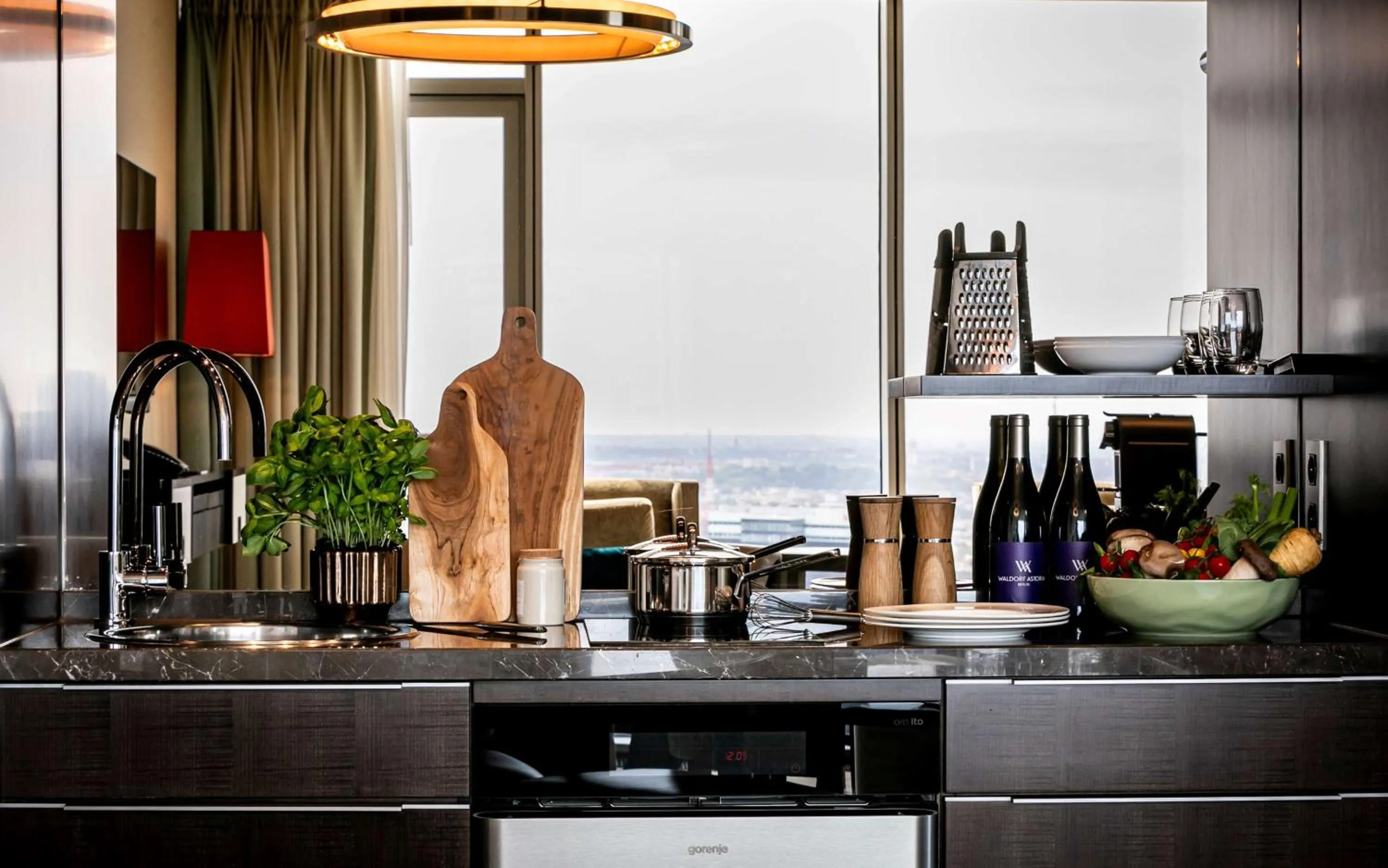 Kitchen or kitchenette in Waldorf Astoria Berlin